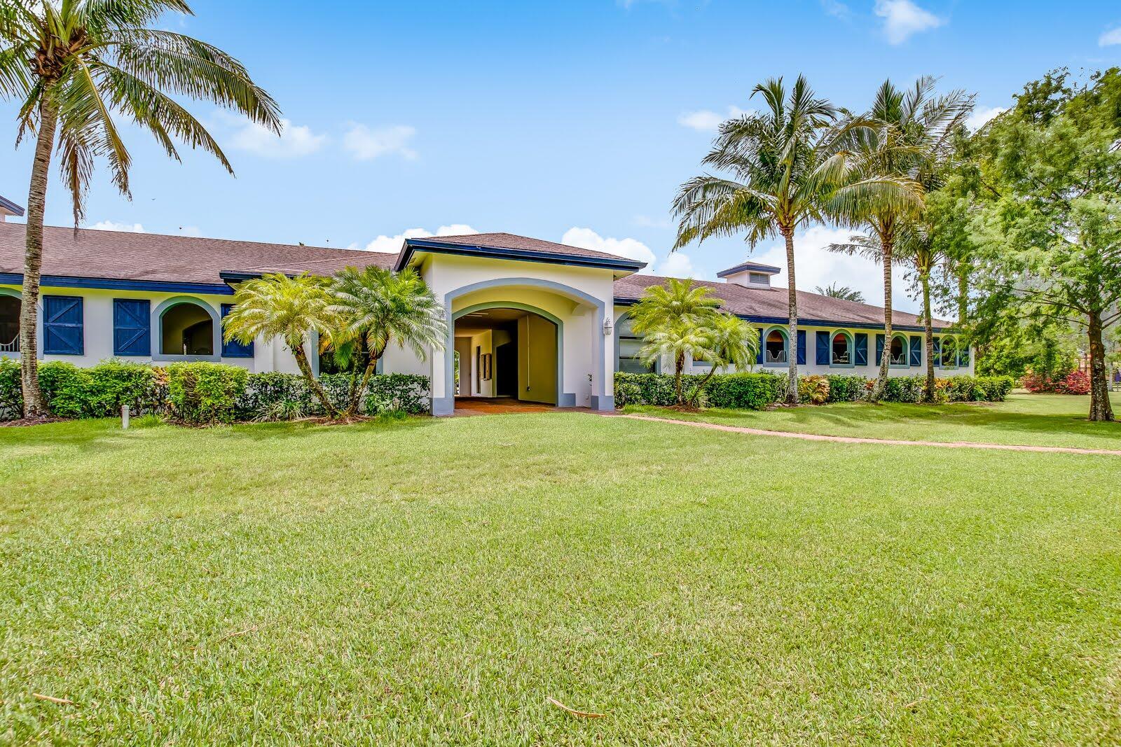 5656 South Shore Boulevard Property Photo 8