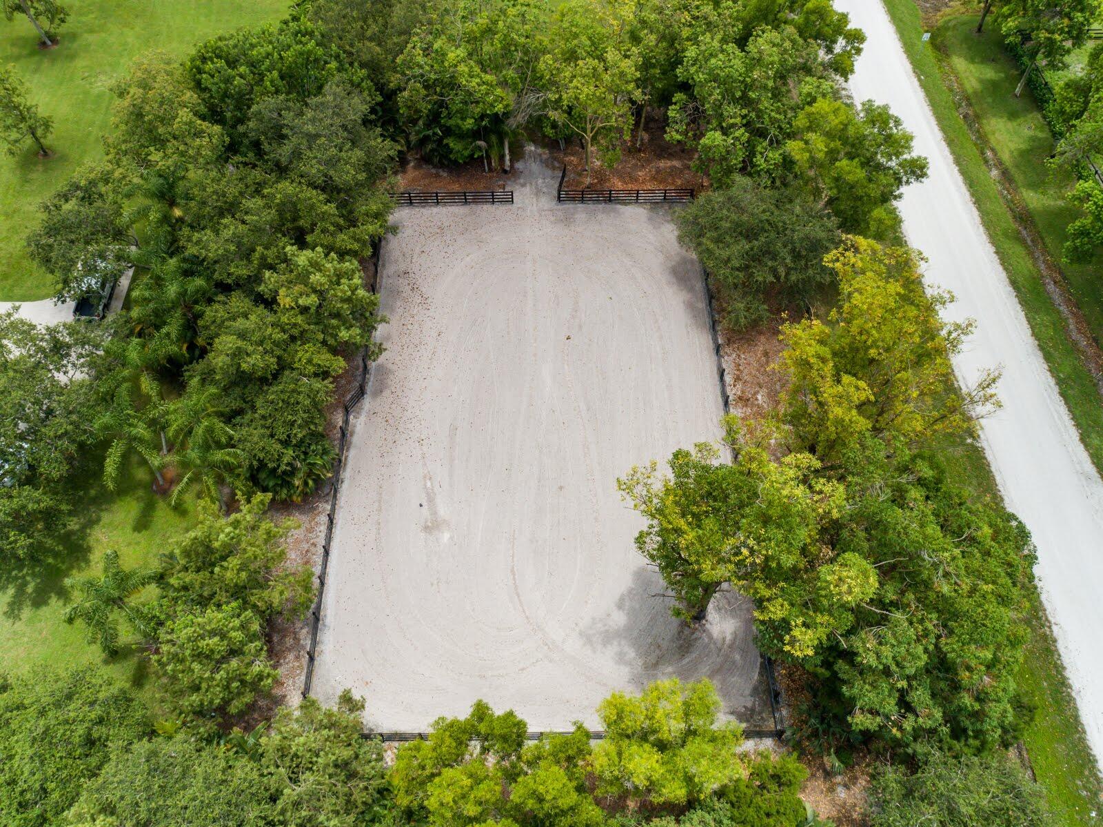 5656 South Shore Boulevard Property Photo 27