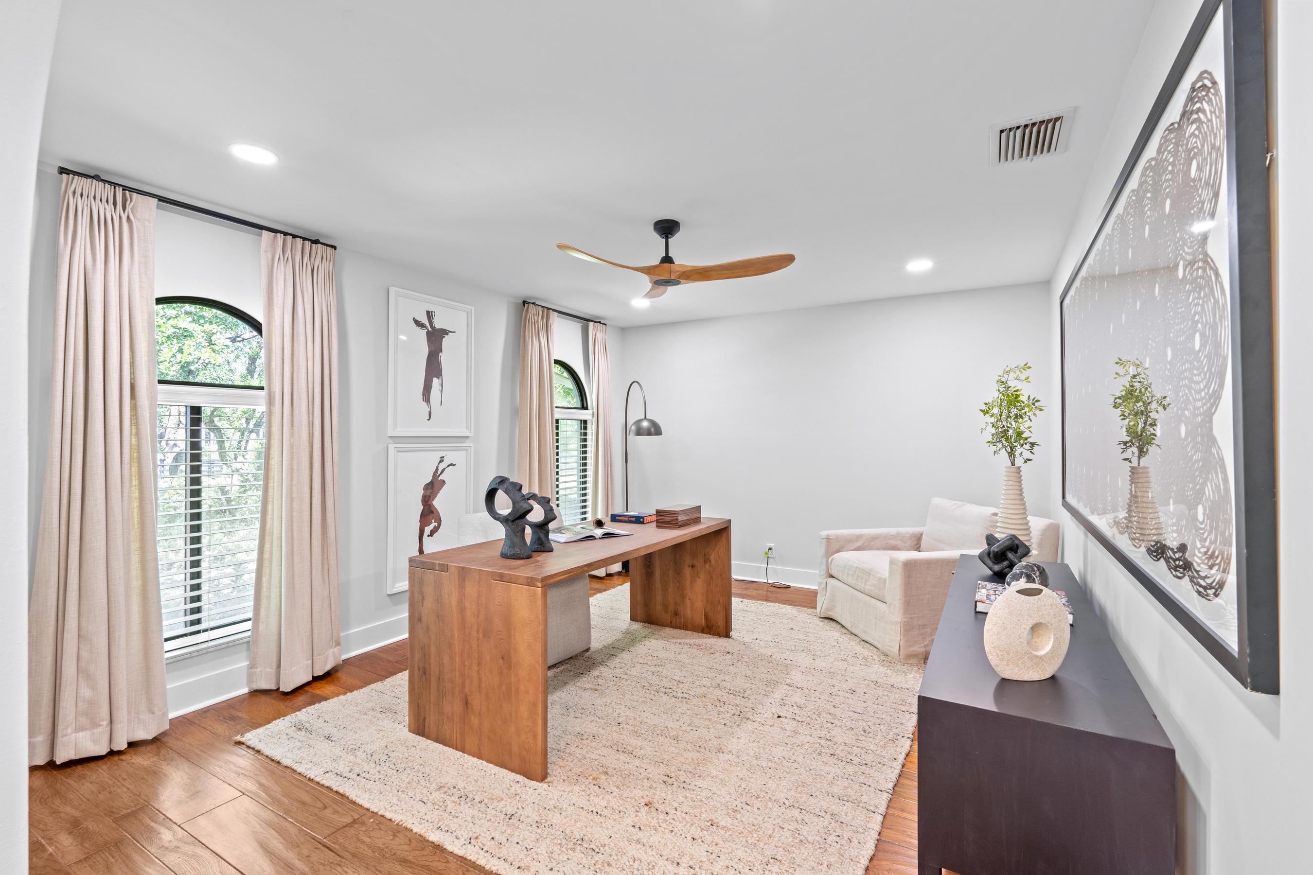 5656 South Shore Boulevard Property Photo 56