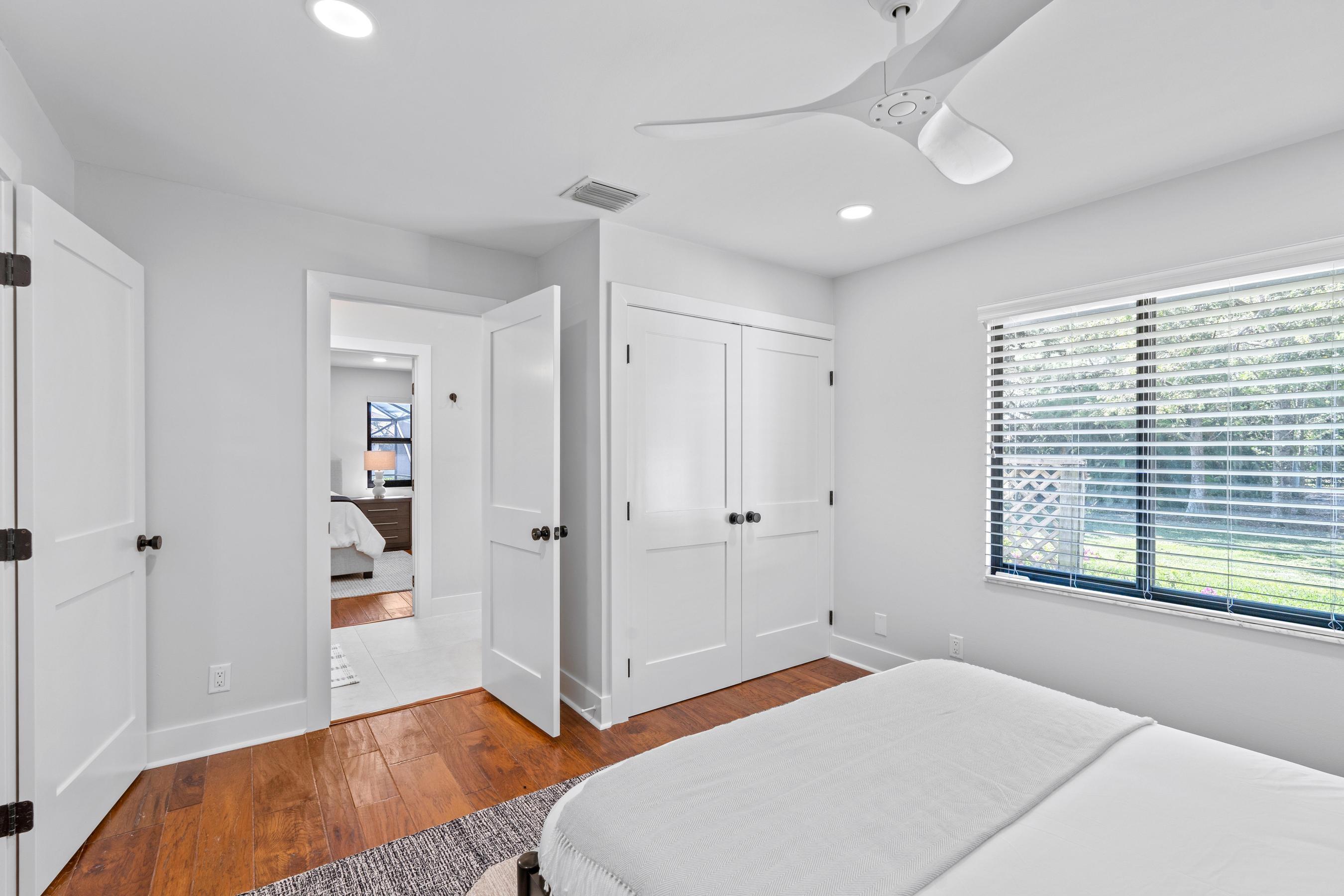 5656 South Shore Boulevard Property Photo 82