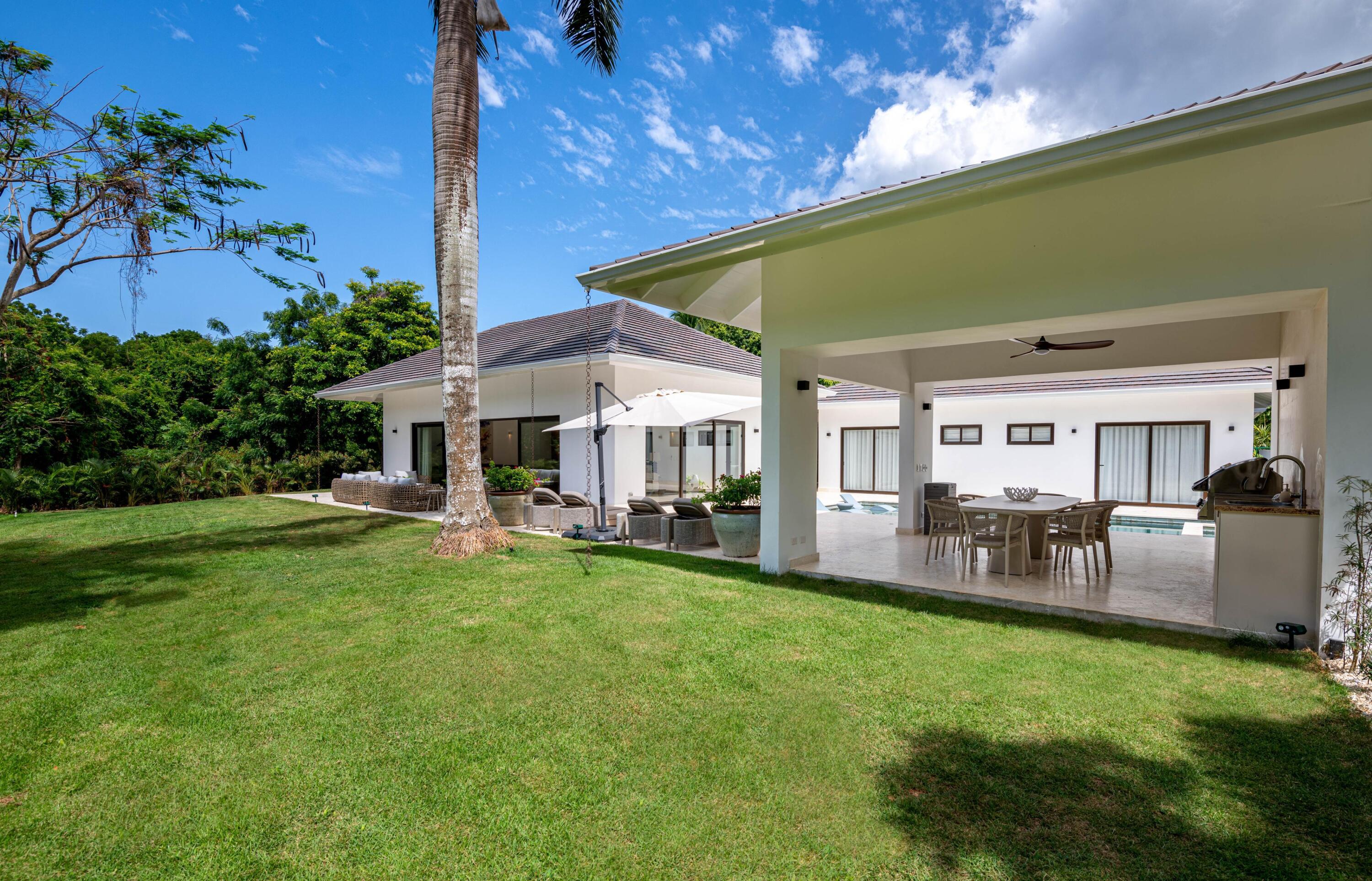 1 19 Property Photo 12