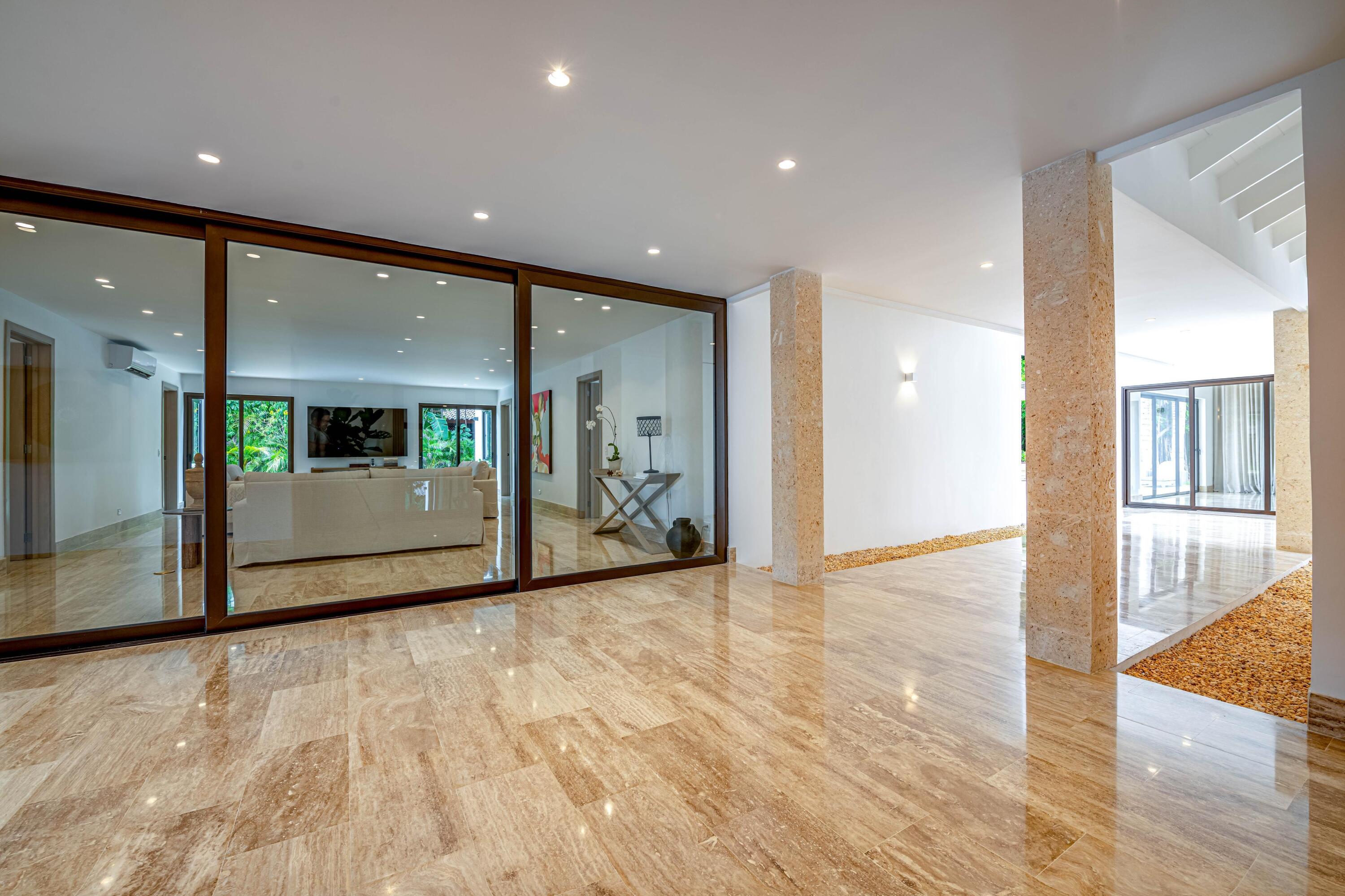 1 19 Property Photo 13