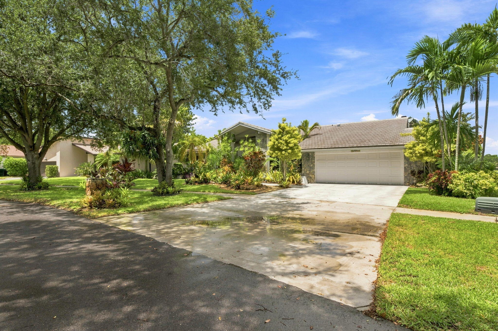 11613 Sunfish Way Property Photo 10