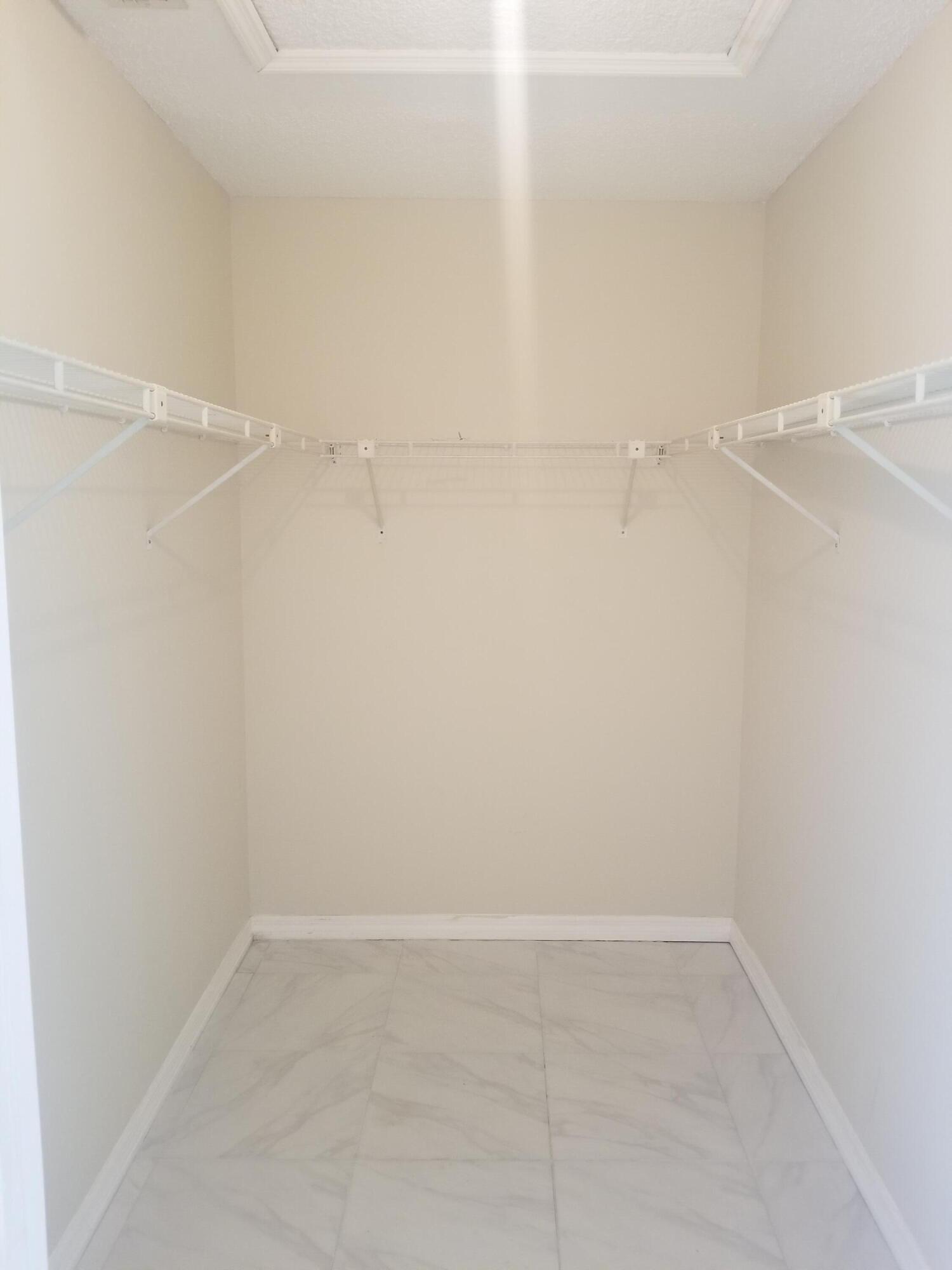 1313 Peppertree Trail D Property Photo 10