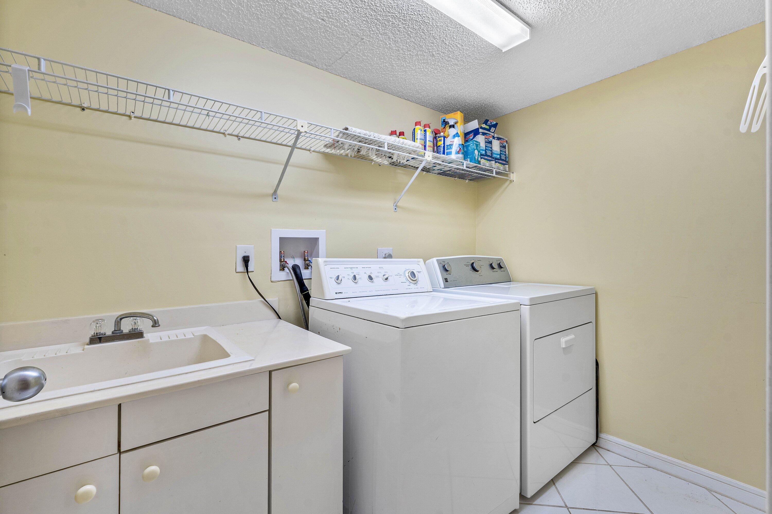 4050 N Ocean Avenue 401 Property Photo 18