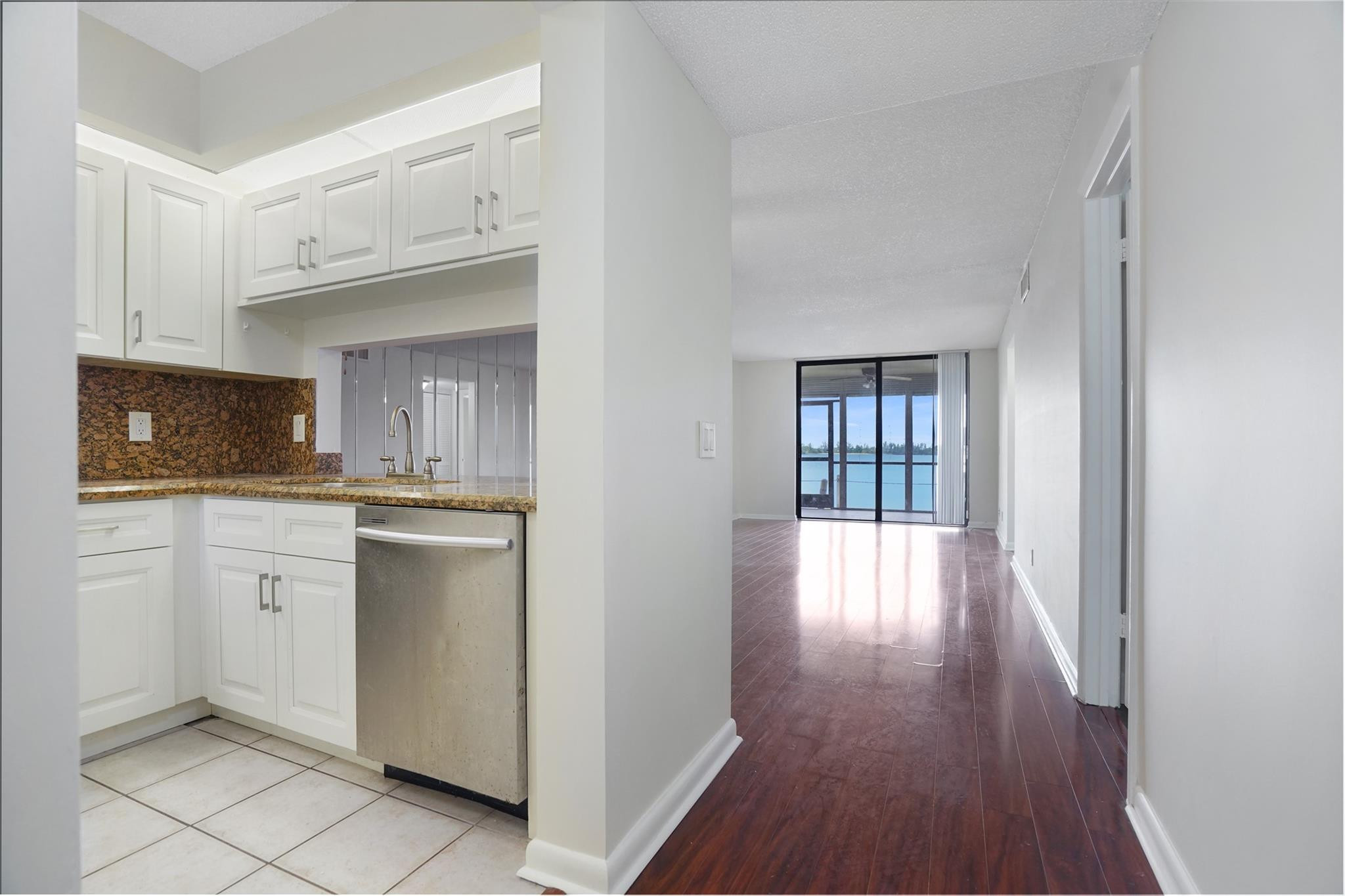 109 Lake Emerald Drive 110 Property Photo 1