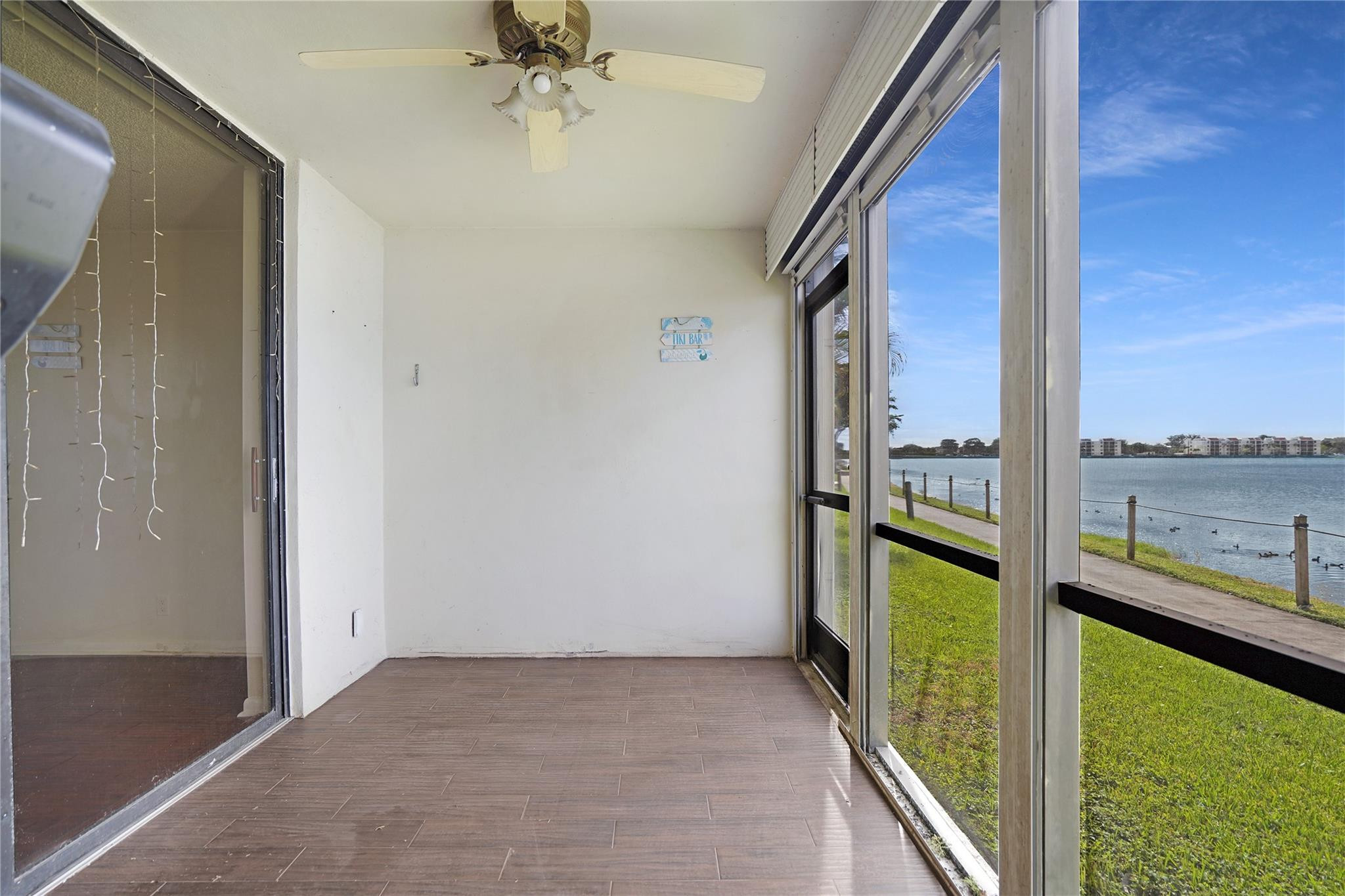 109 Lake Emerald Drive 110 Property Photo 2