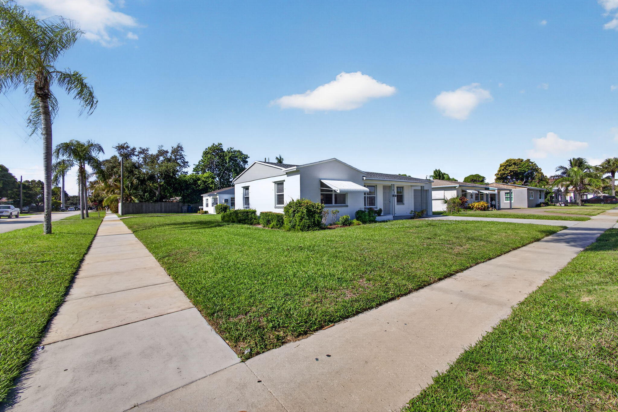 304 Cypress Drive Property Photo 4