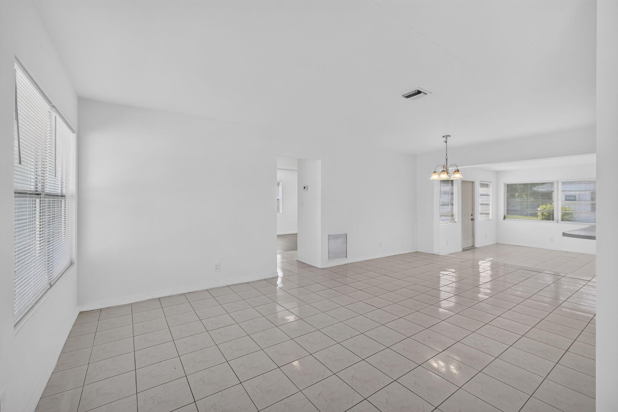 304 Cypress Drive Property Photo 9