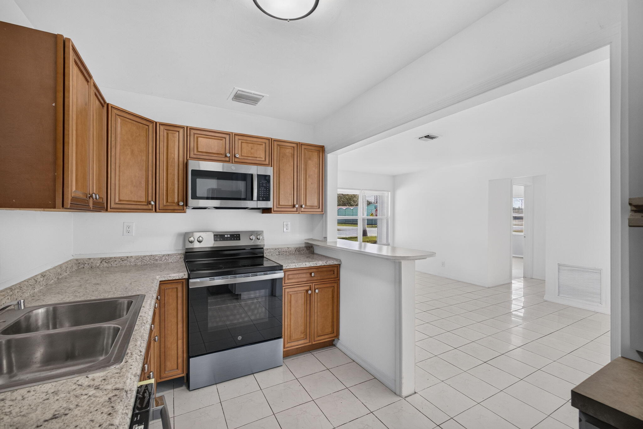 304 Cypress Drive Property Photo 13