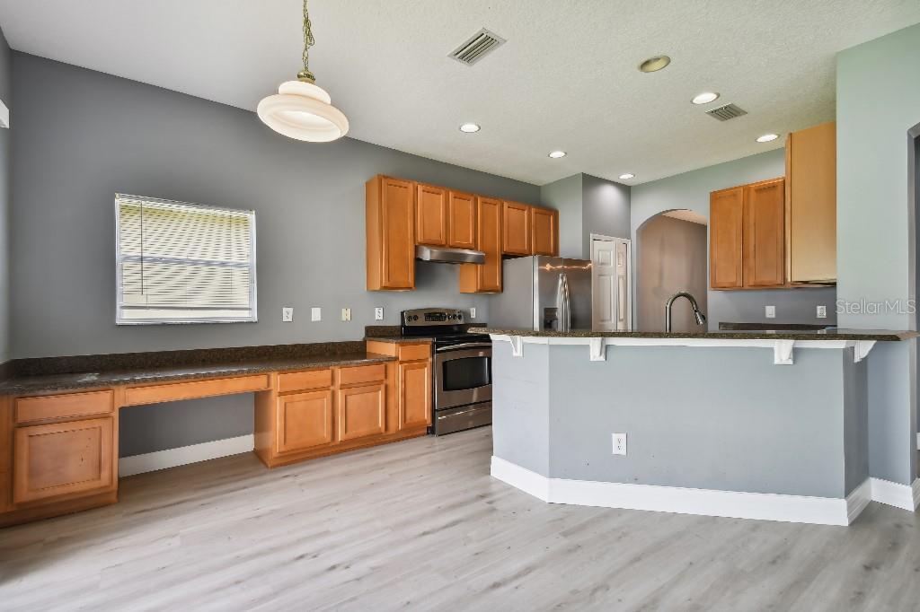 17831 Golden Leaf Lane Property Photo 9