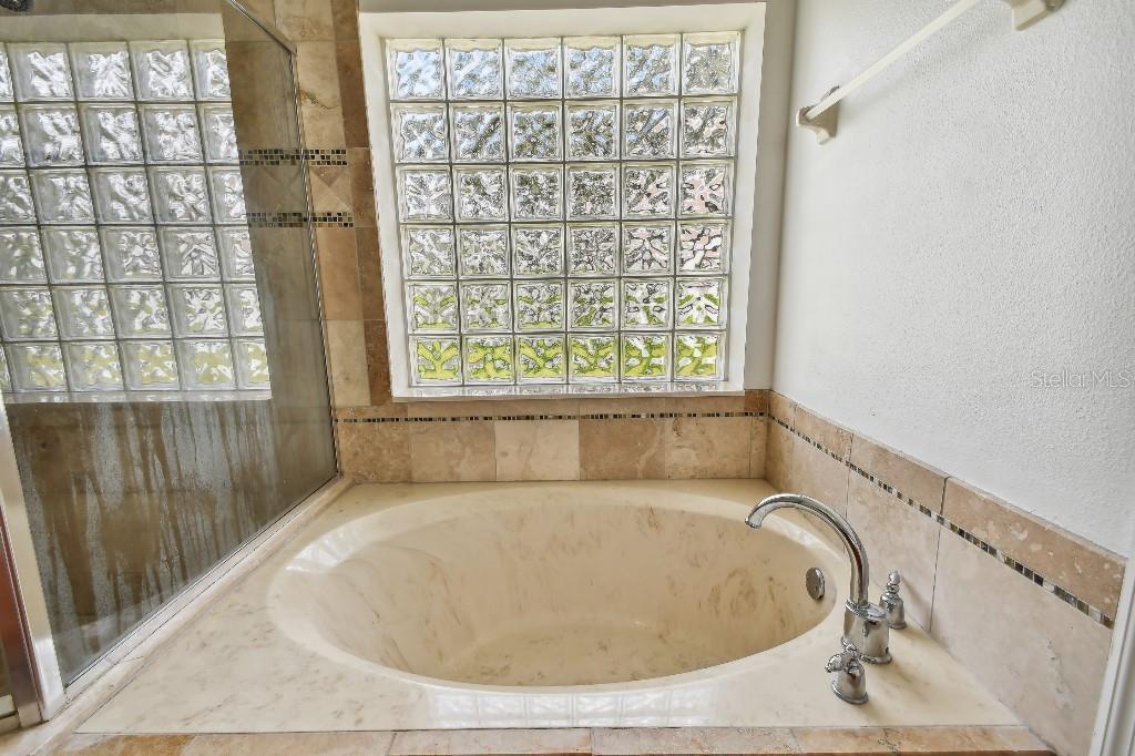 17831 Golden Leaf Lane Property Photo 17