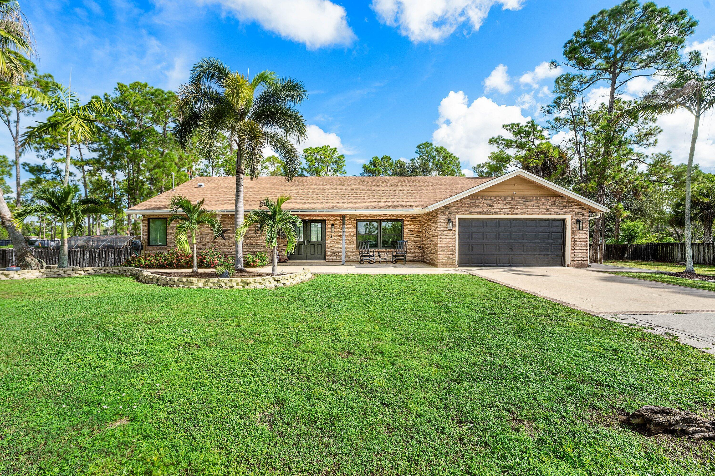 18429 Sycamore Drive W Property Photo 1
