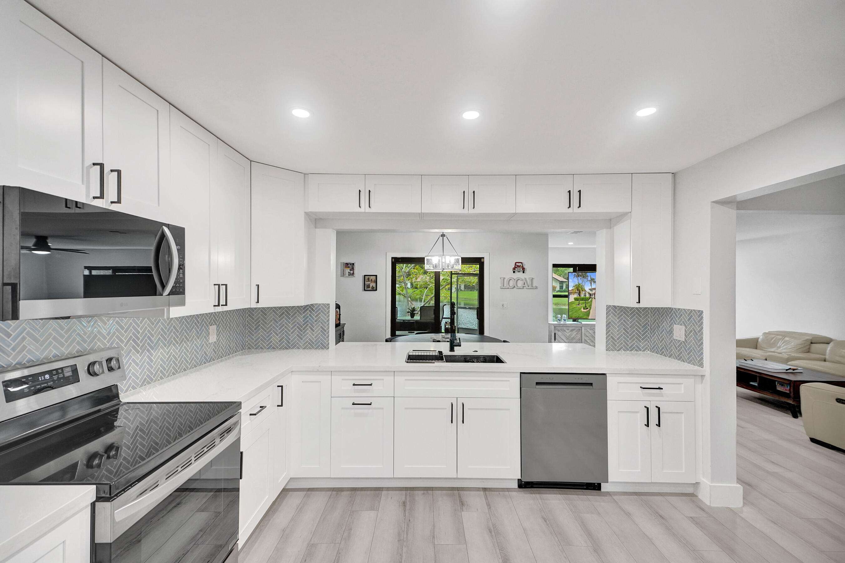 665 Deer Creek North Shore Drive Property Photo 11