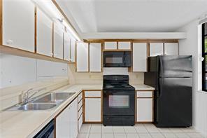 1709 Whitehall Drive 205 Property Photo 1
