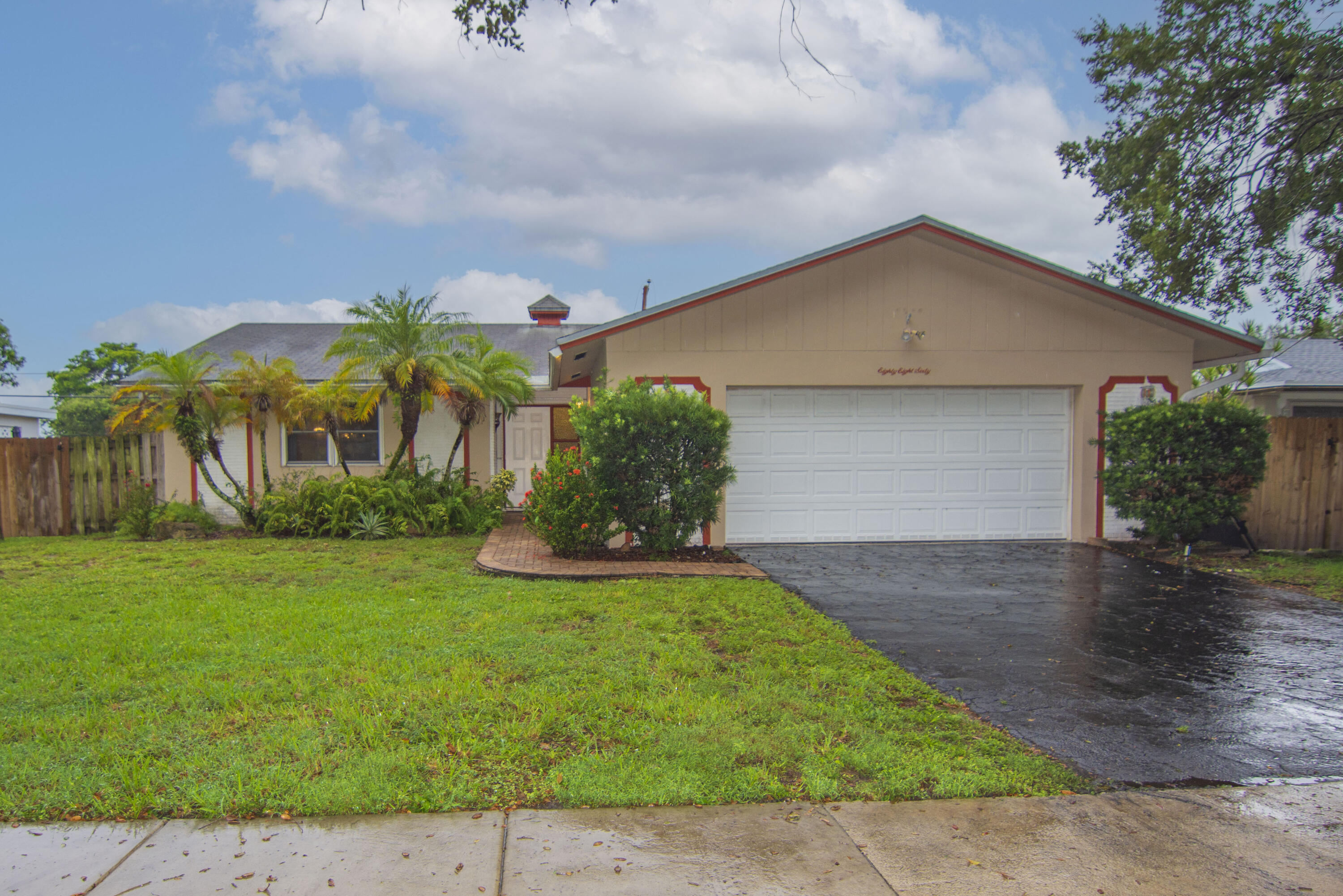 8860 SW 49TH Street