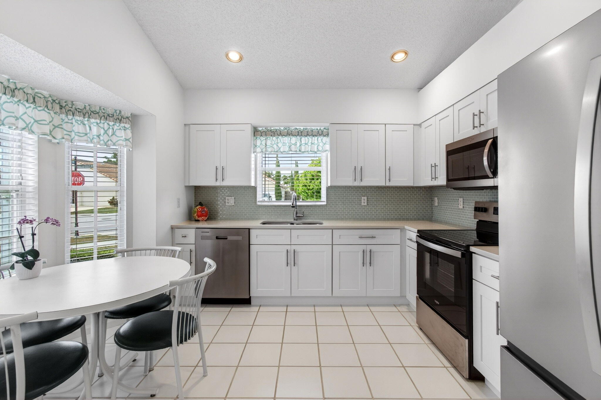 14050 Fair Isle Drive Property Photo 4