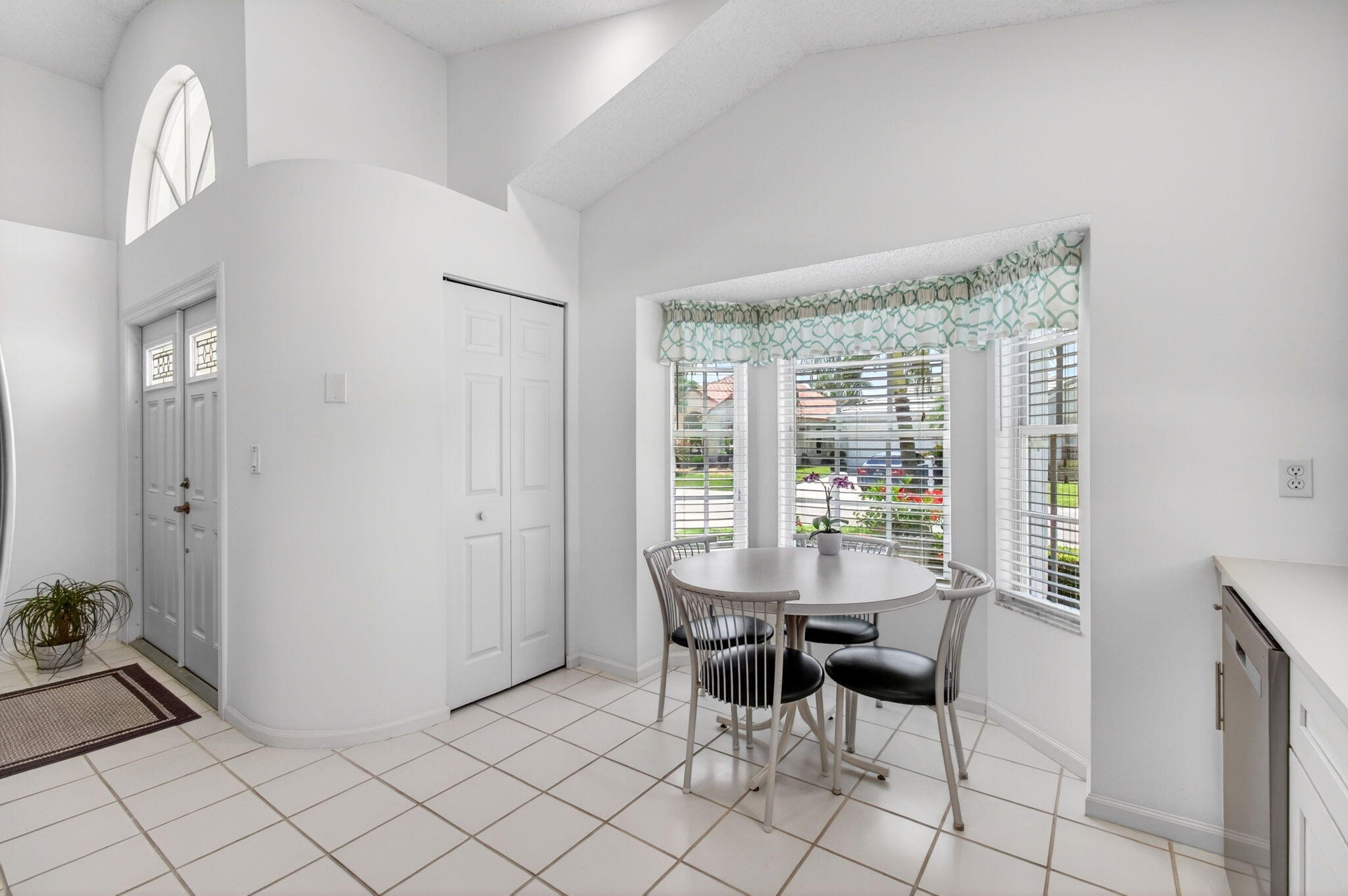 14050 Fair Isle Drive Property Photo 7