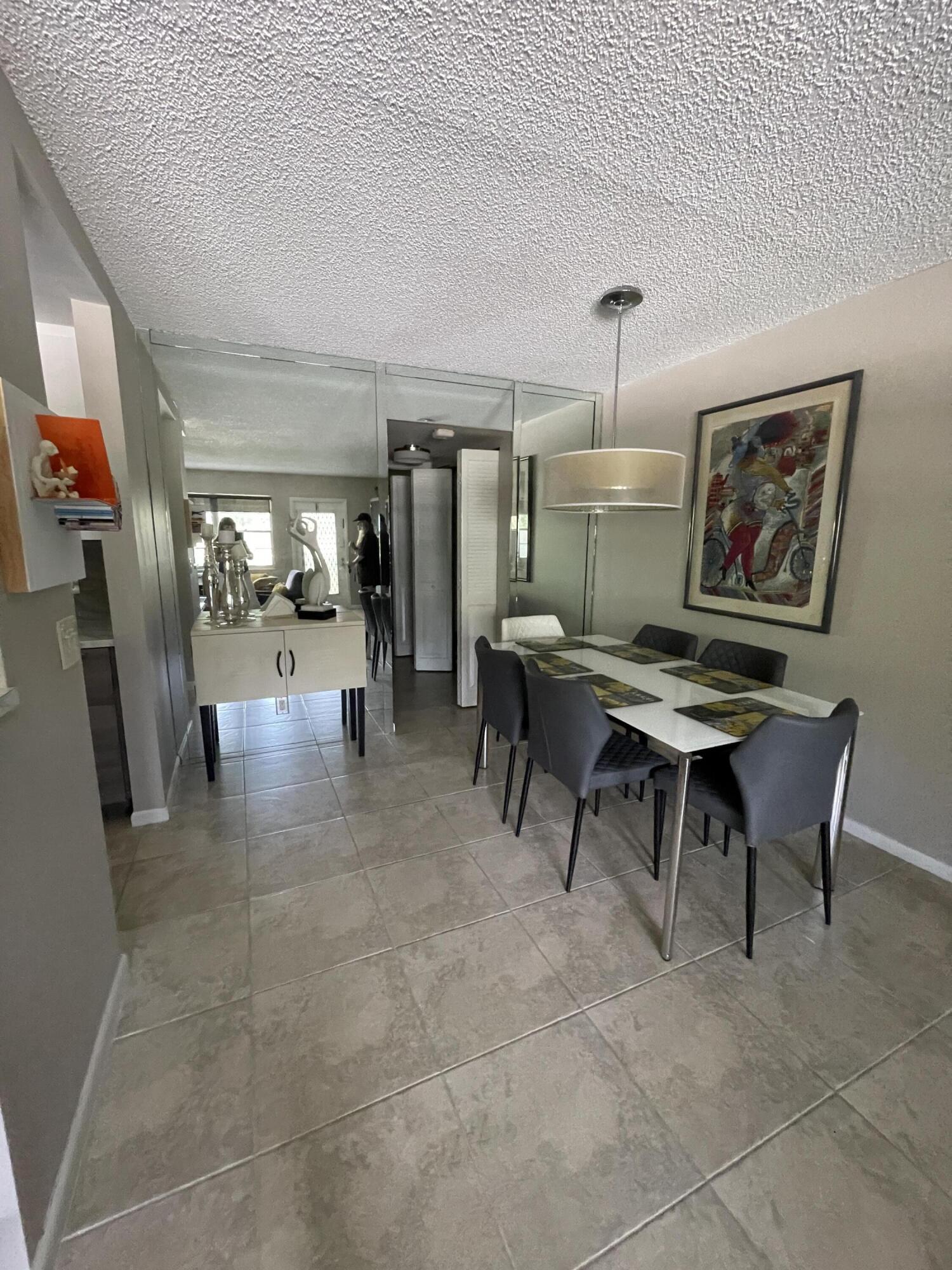 24 Oakridge C 24 Property Photo 5