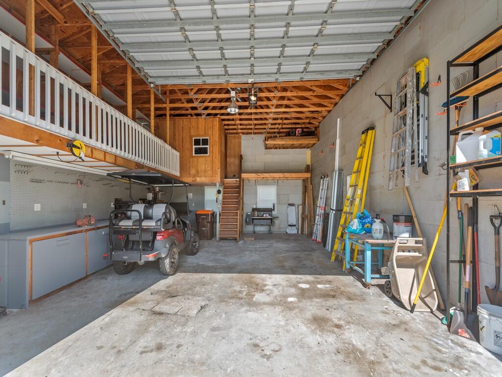 3555 3rd Place Sw Property Photo 25