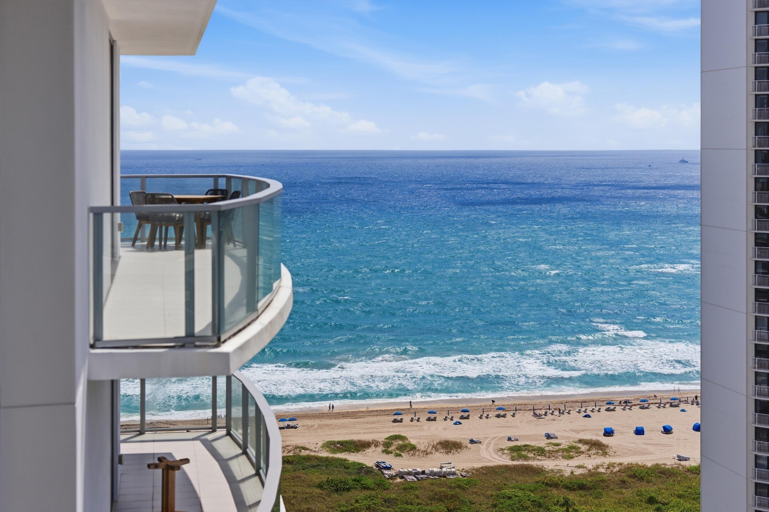 3100 N Ocean Drive P-ph4 Property Photo 24