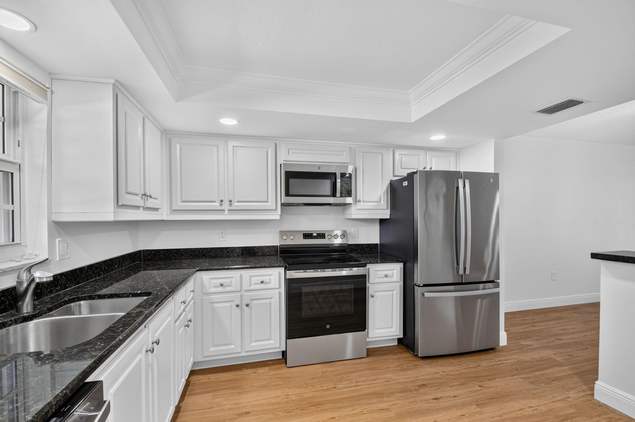 145 Atlantis Boulevard 202 Property Photo 6