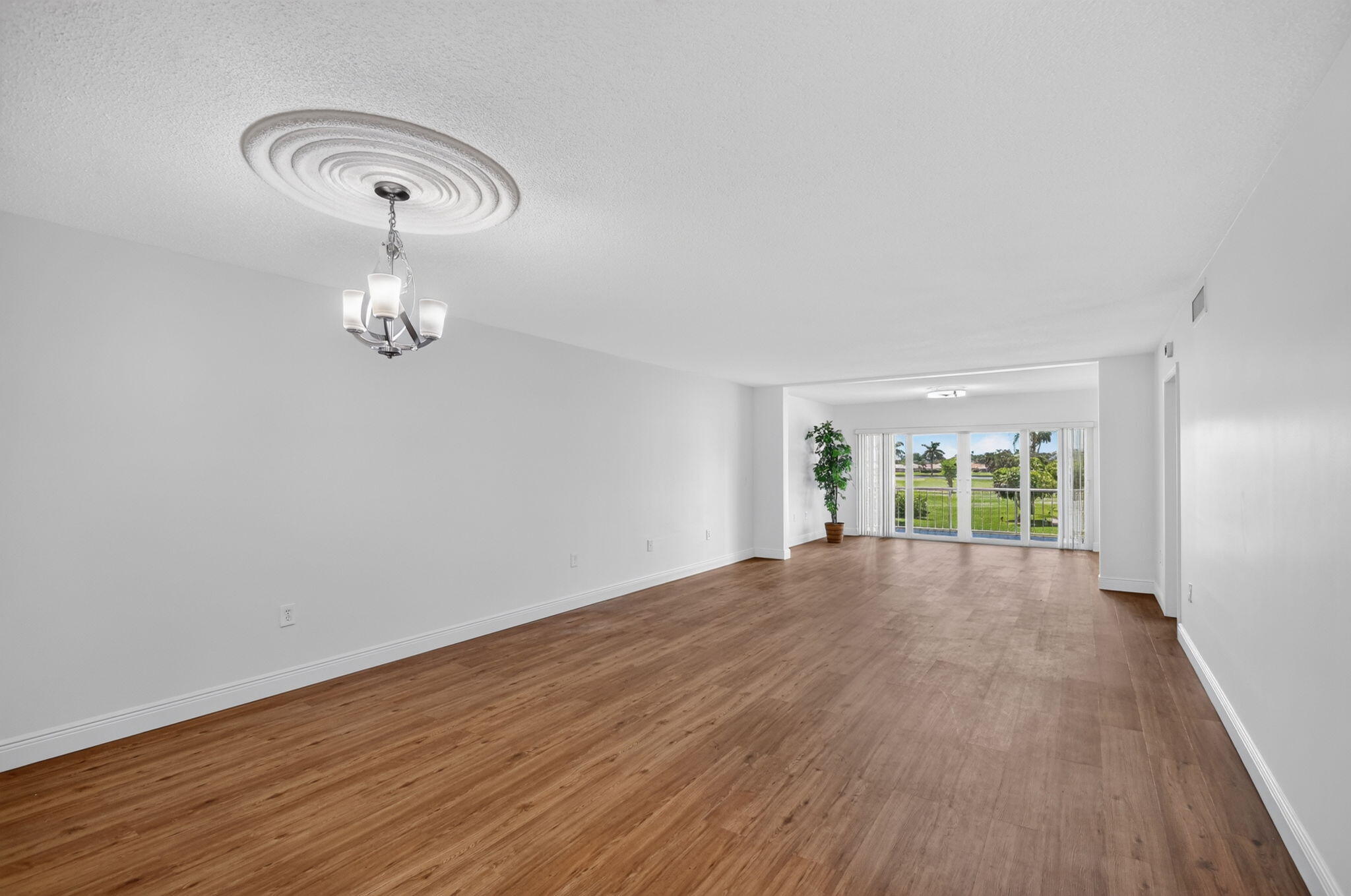 145 Atlantis Boulevard 202 Property Photo 14