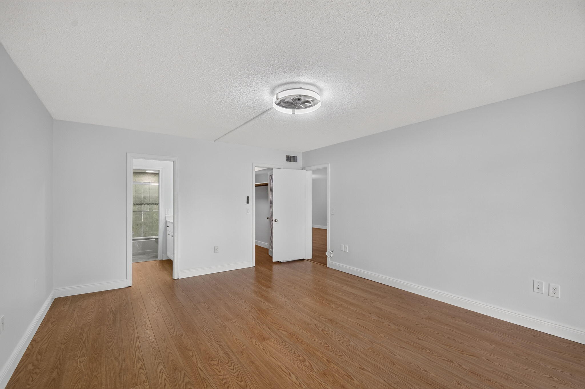 145 Atlantis Boulevard 202 Property Photo 21