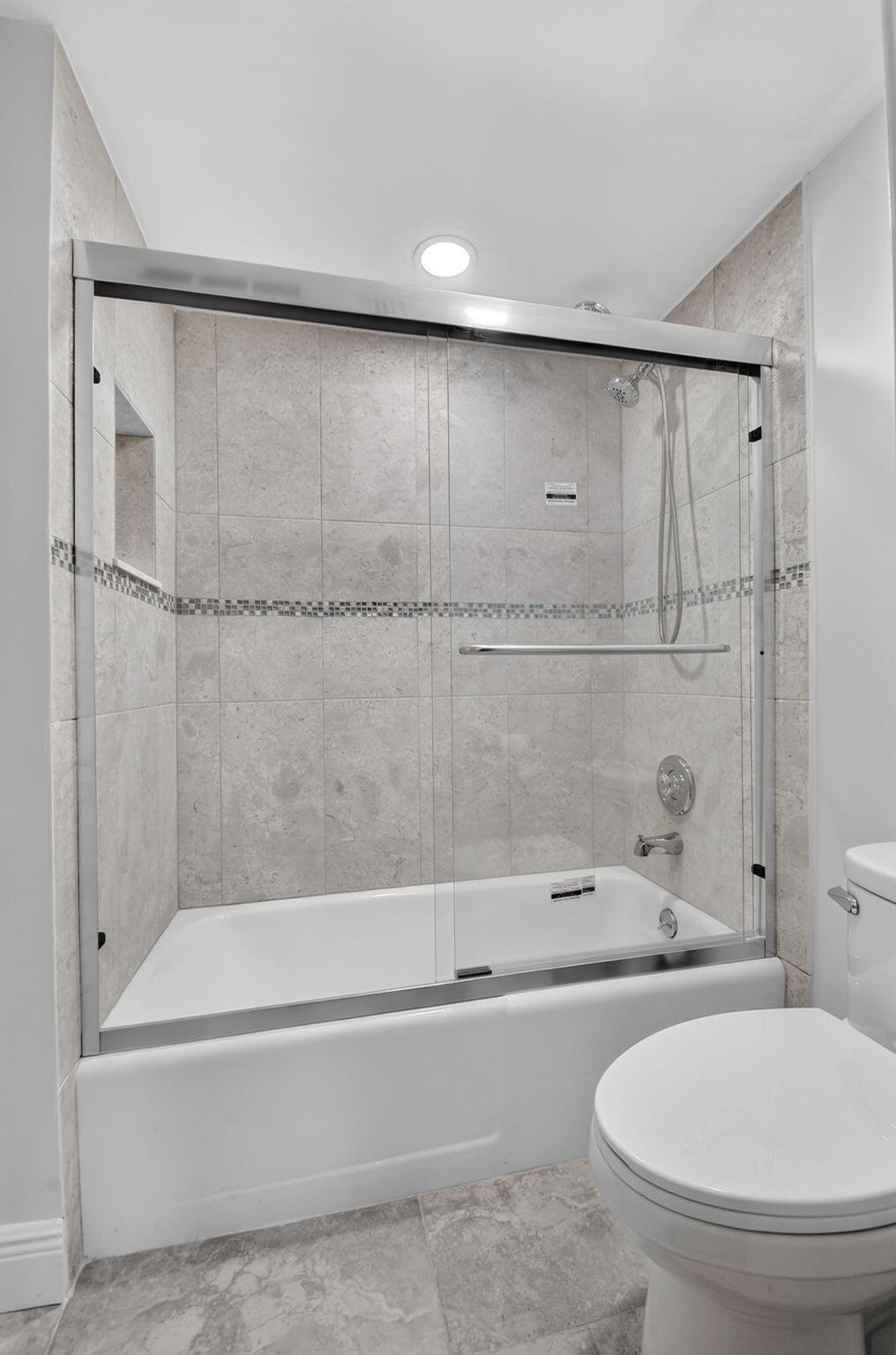 145 Atlantis Boulevard 202 Property Photo 26