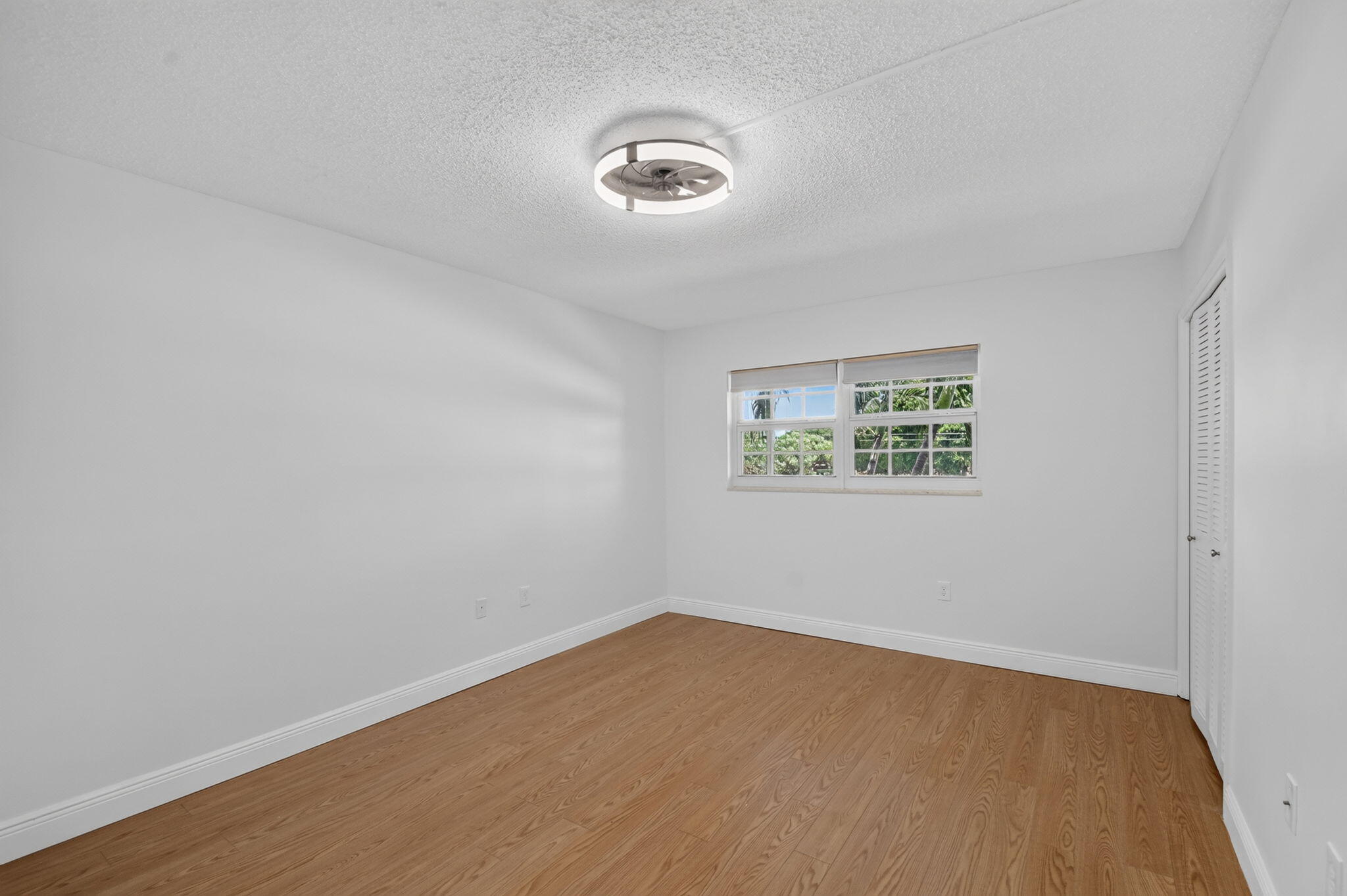 145 Atlantis Boulevard 202 Property Photo 28