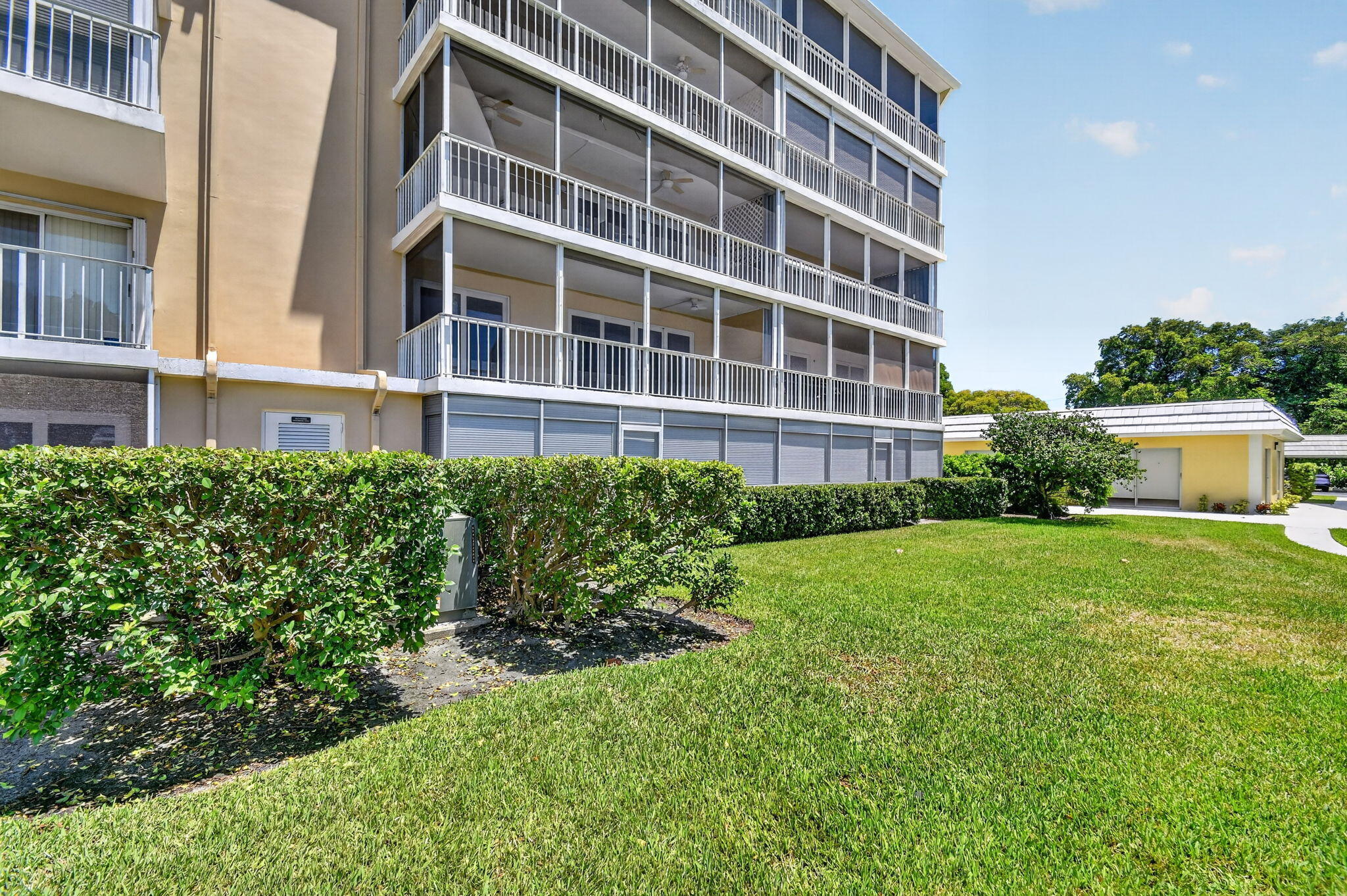 145 Atlantis Boulevard 202 Property Photo 38