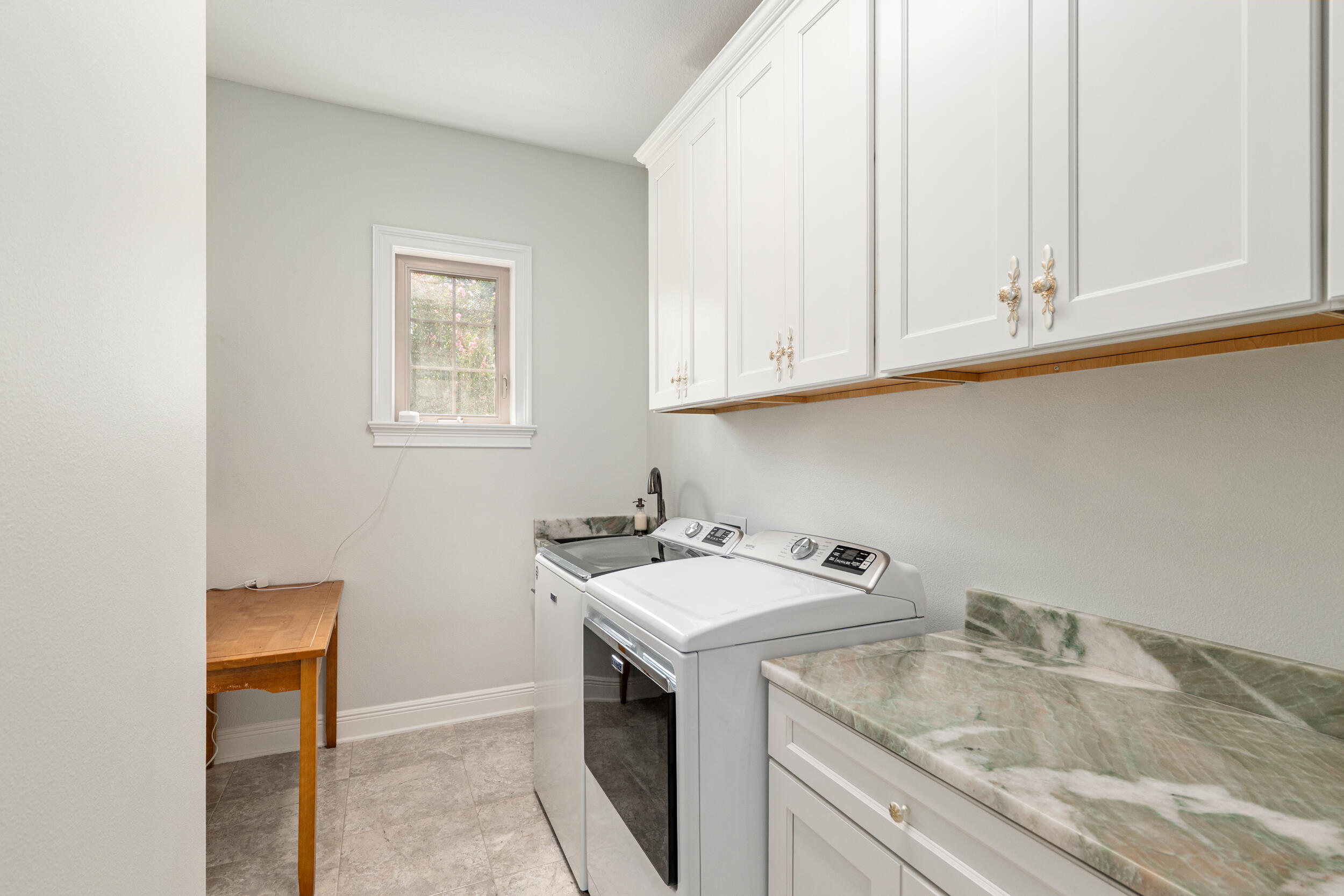 6575 S Magnolia Avenue Property Photo 67