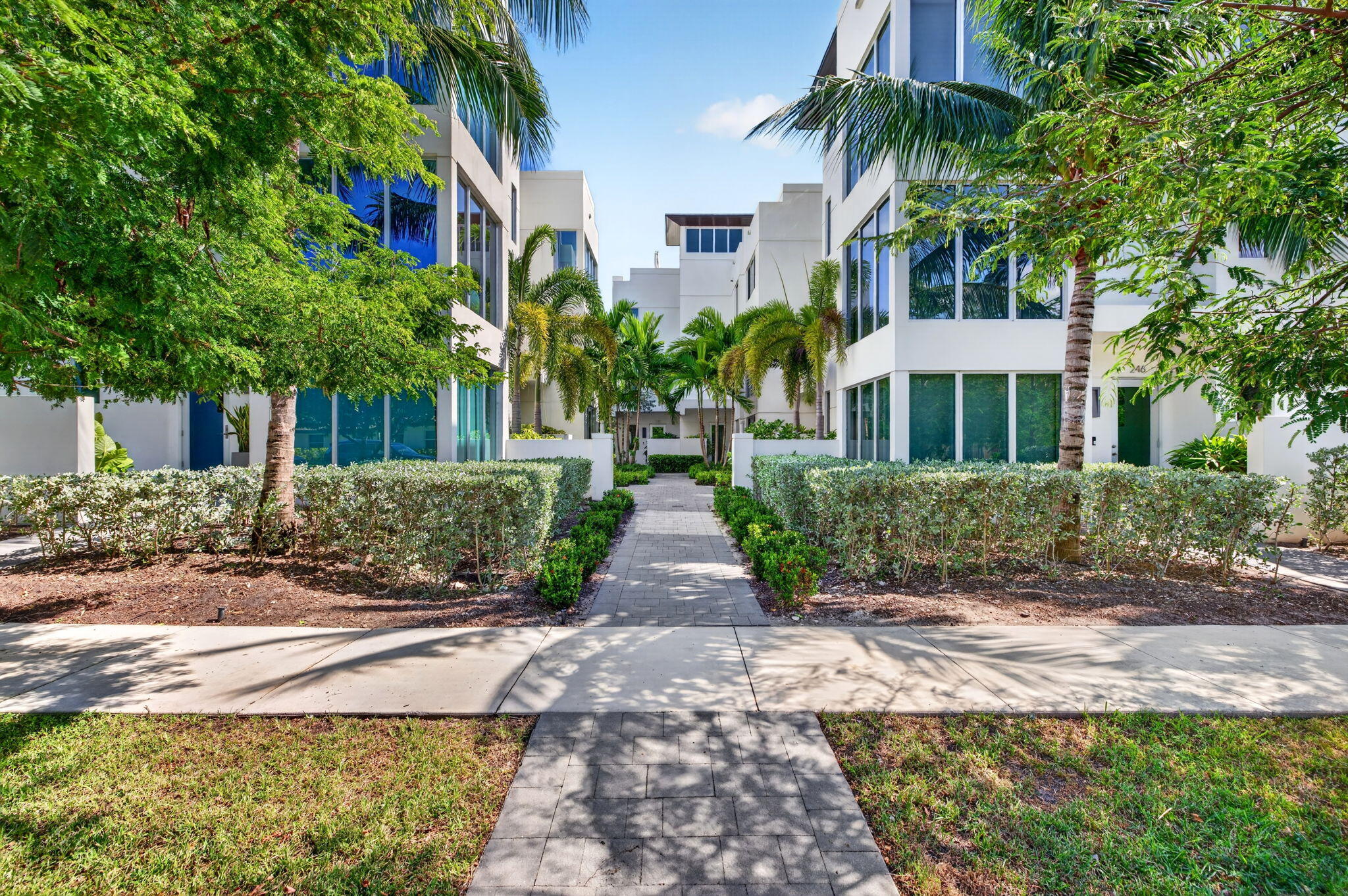 244 Garden Court Property Photo 1