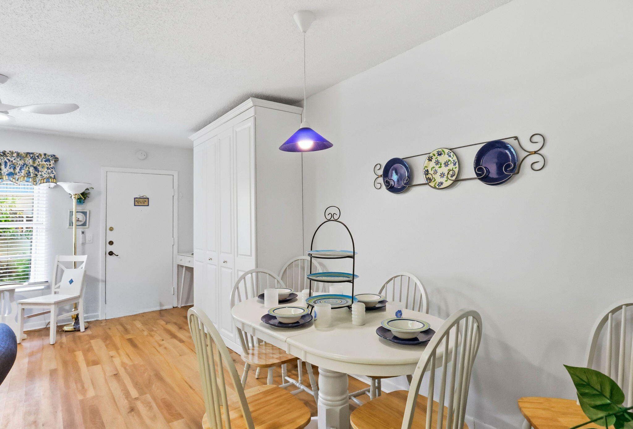 640 Snug Harbor Drive F4 Property Photo 15