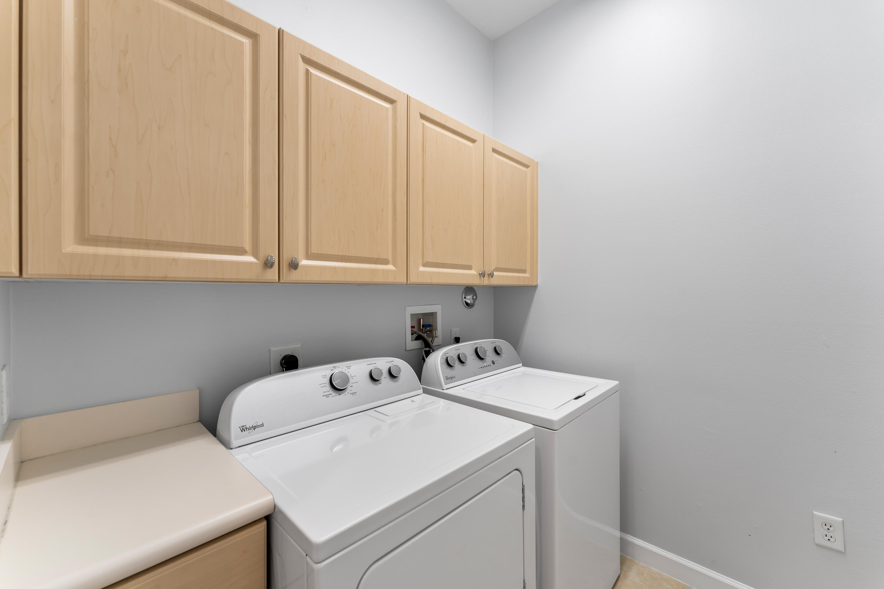 2558 Gardens Parkway Property Photo 20