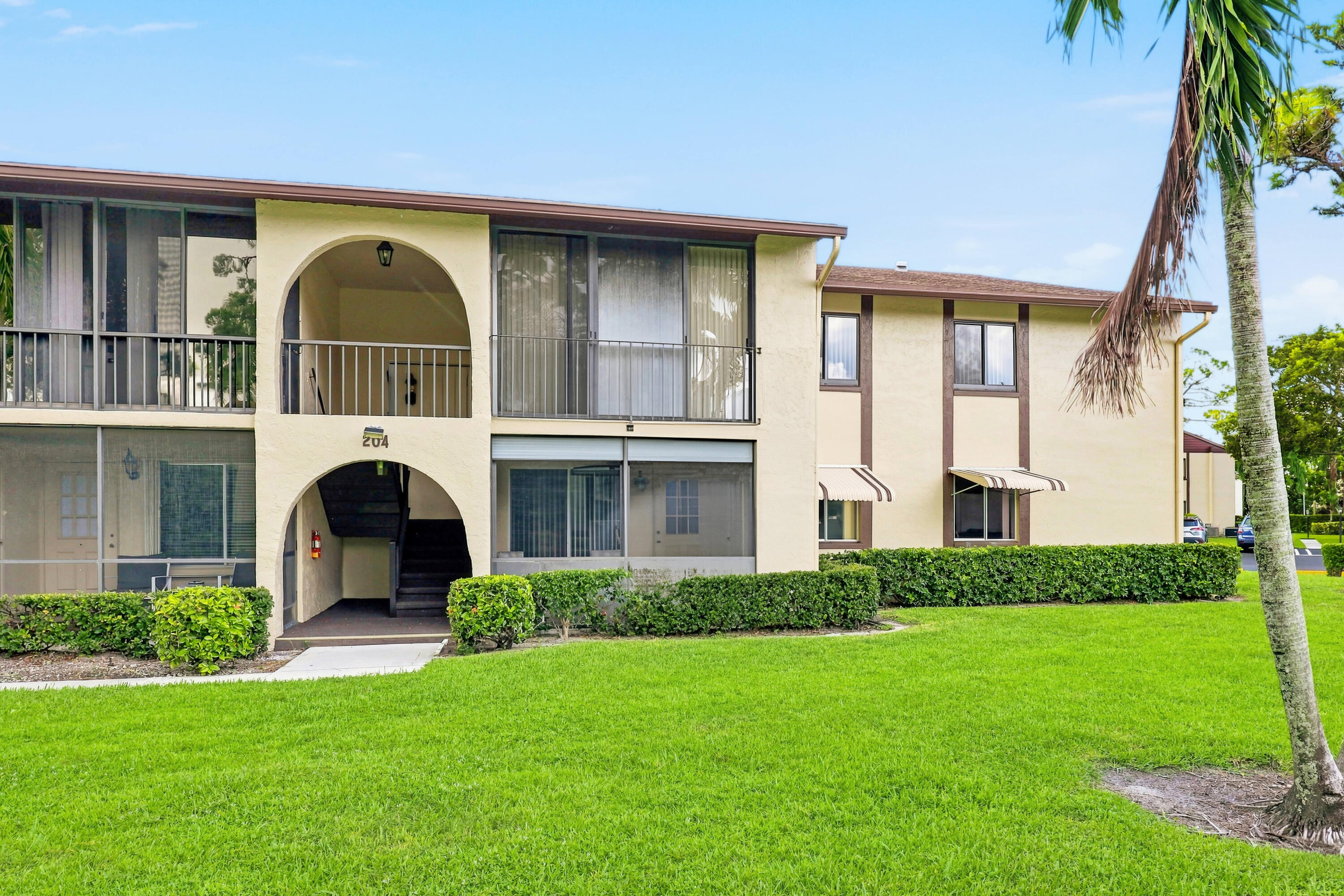 204 Pine Hov Circle B-1 Property Photo 2