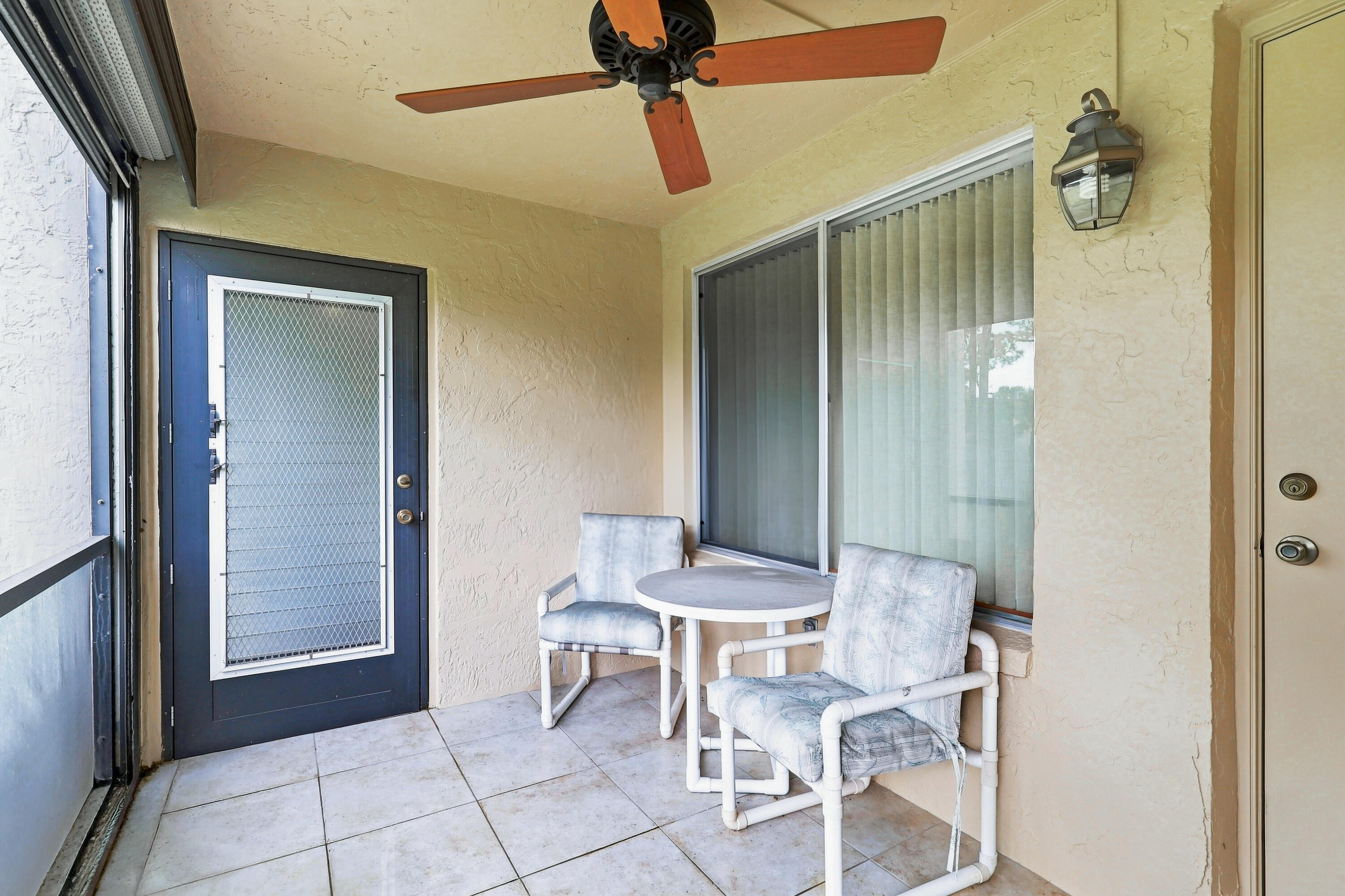 204 Pine Hov Circle B-1 Property Photo 4