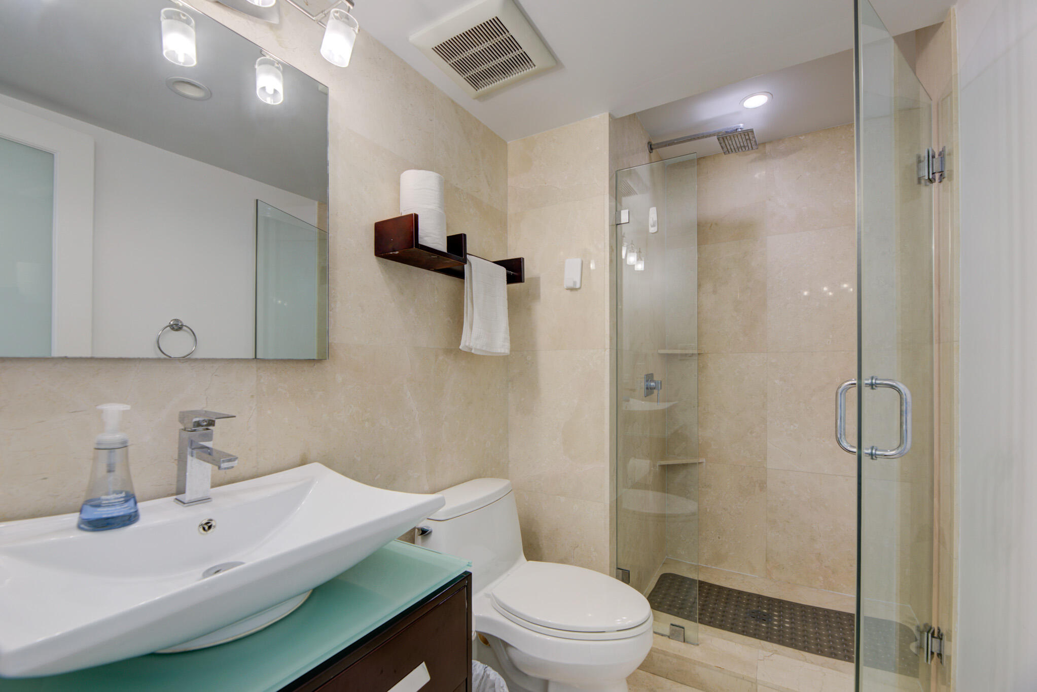 100 Lincoln Road Ph14 Property Photo 23