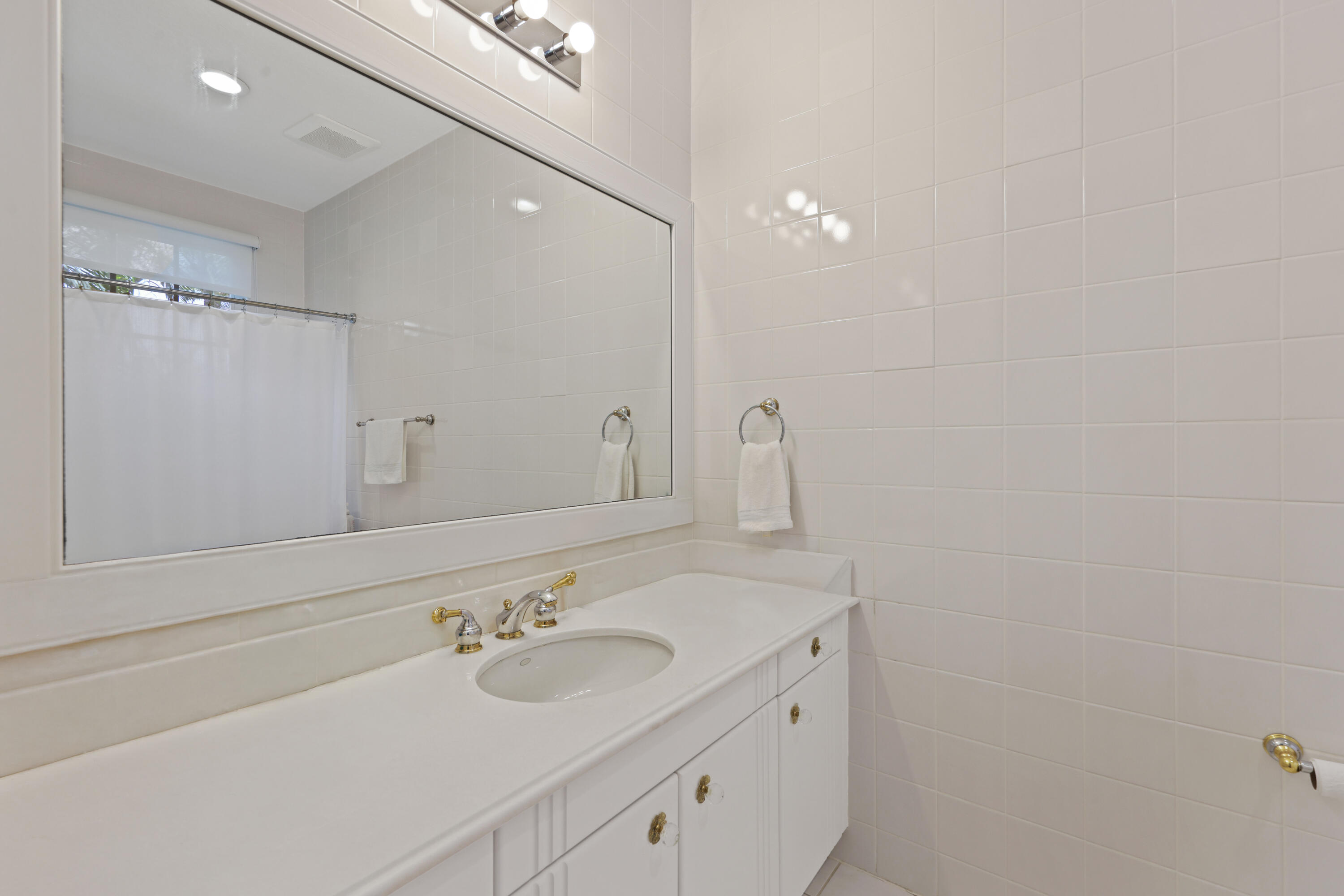 1019 Grand Court Property Photo 61
