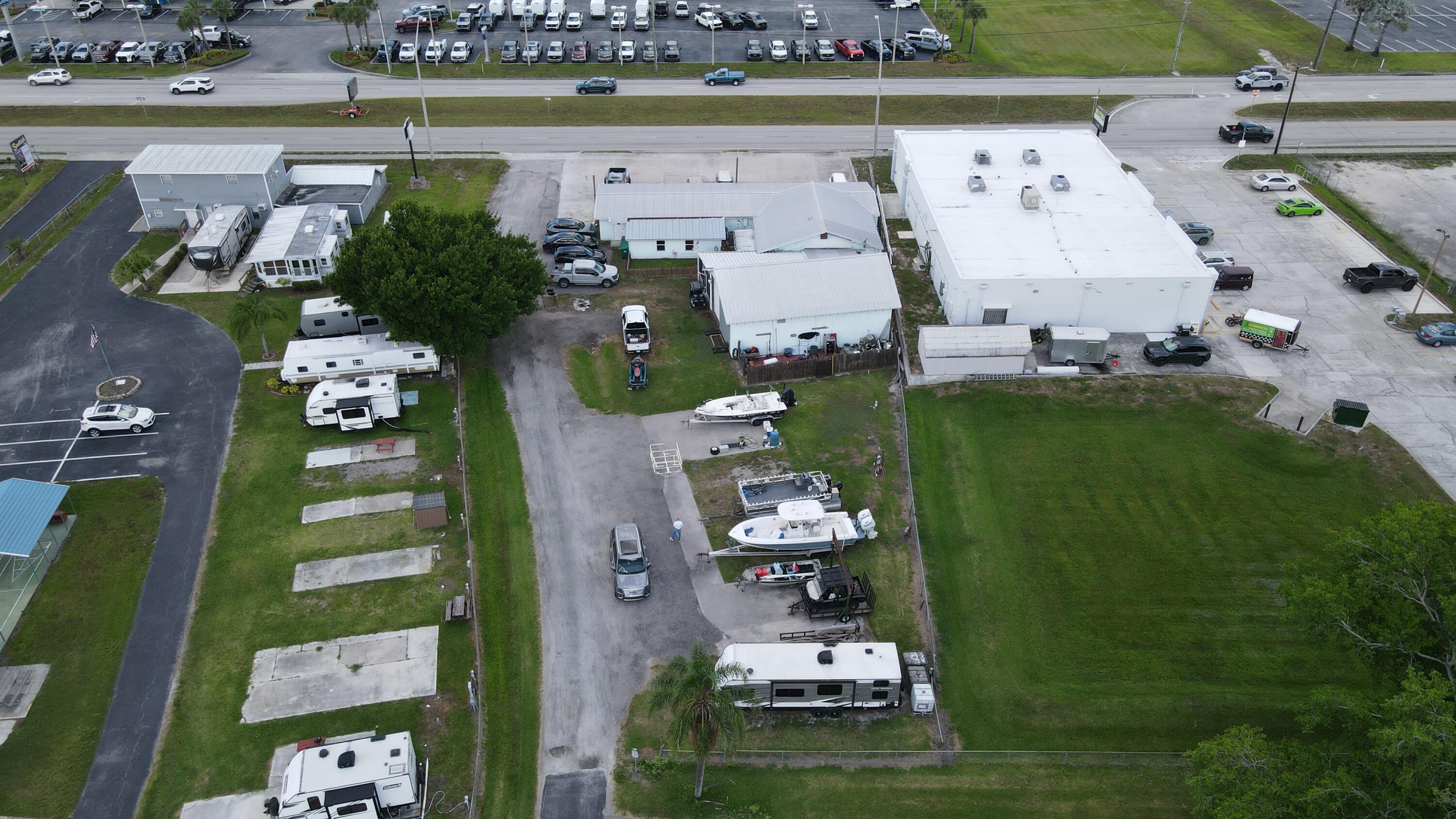 3126 Us Highway 441 S Property Photo 6