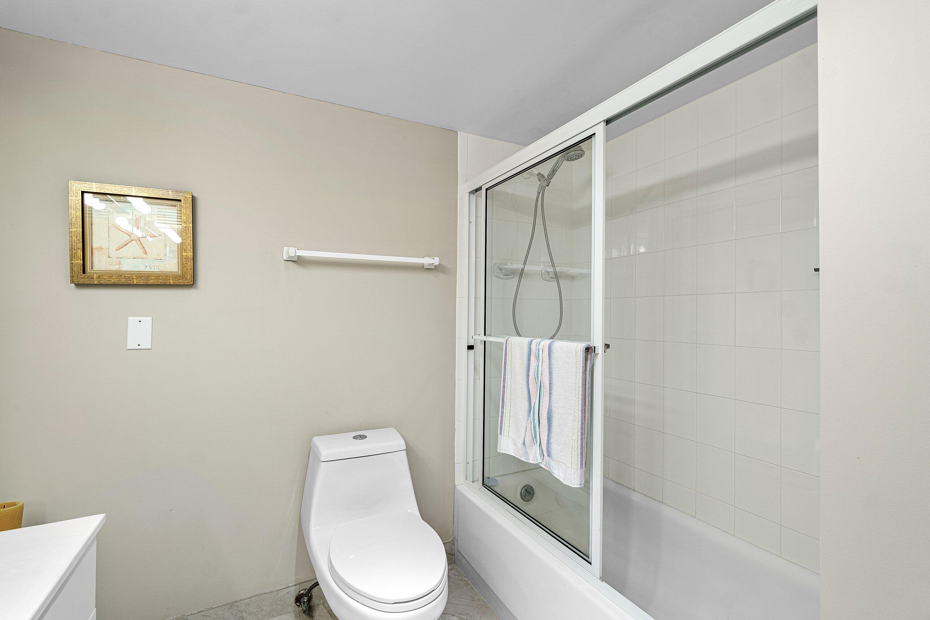 2000 S Ocean Boulevard 8-d Property Photo 11