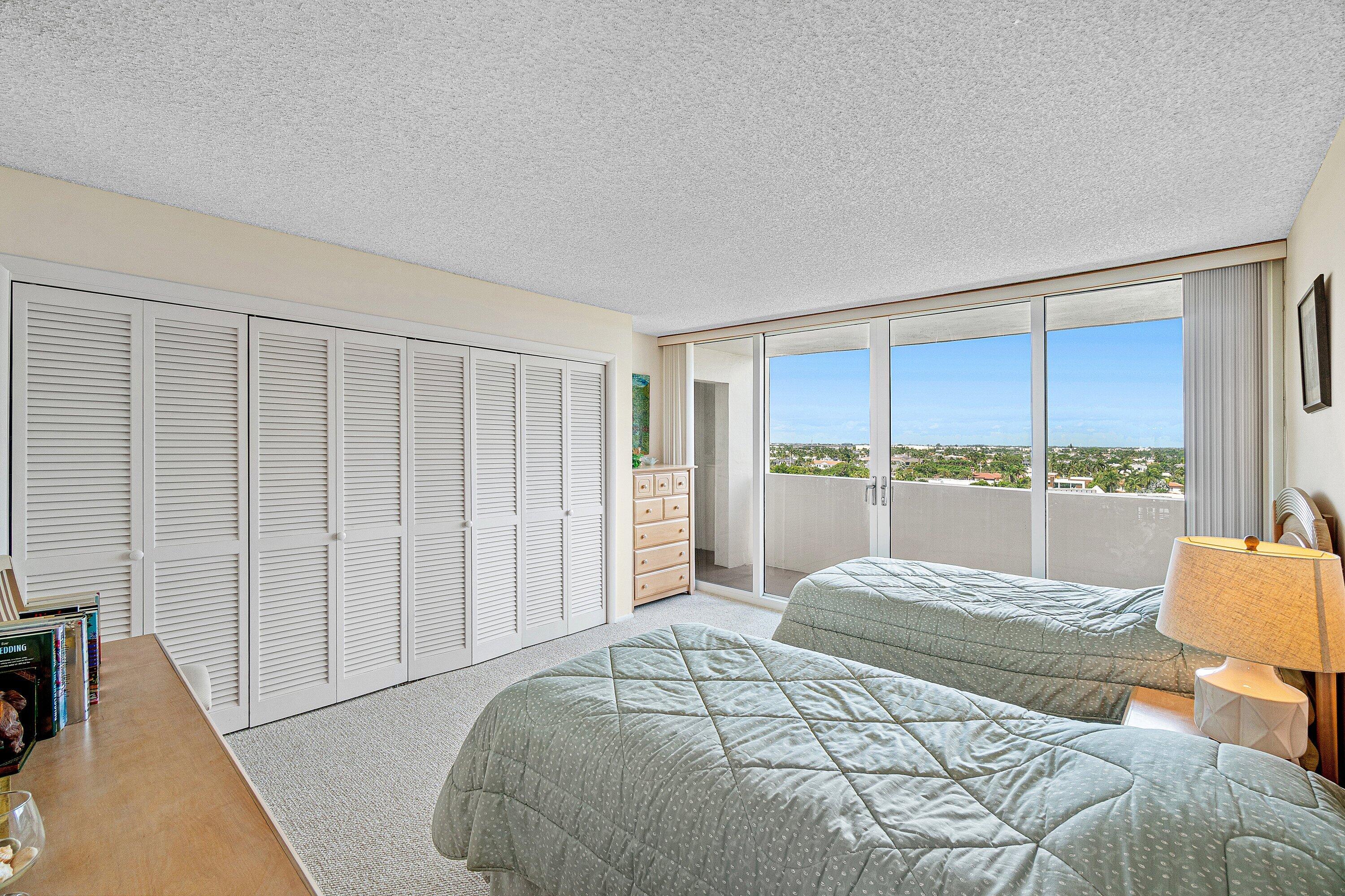 2000 S Ocean Boulevard 8-d Property Photo 13