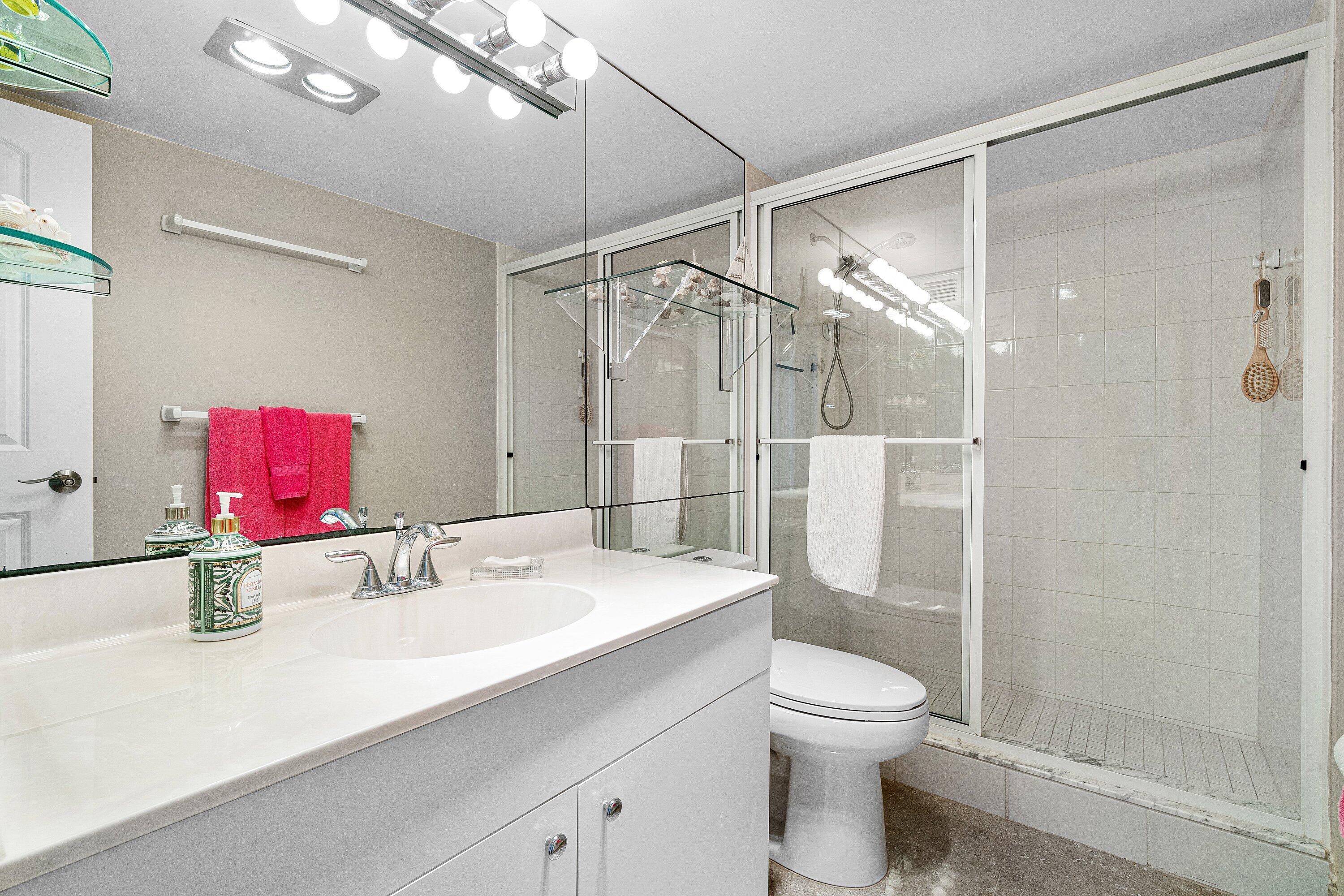2000 S Ocean Boulevard 8-d Property Photo 14