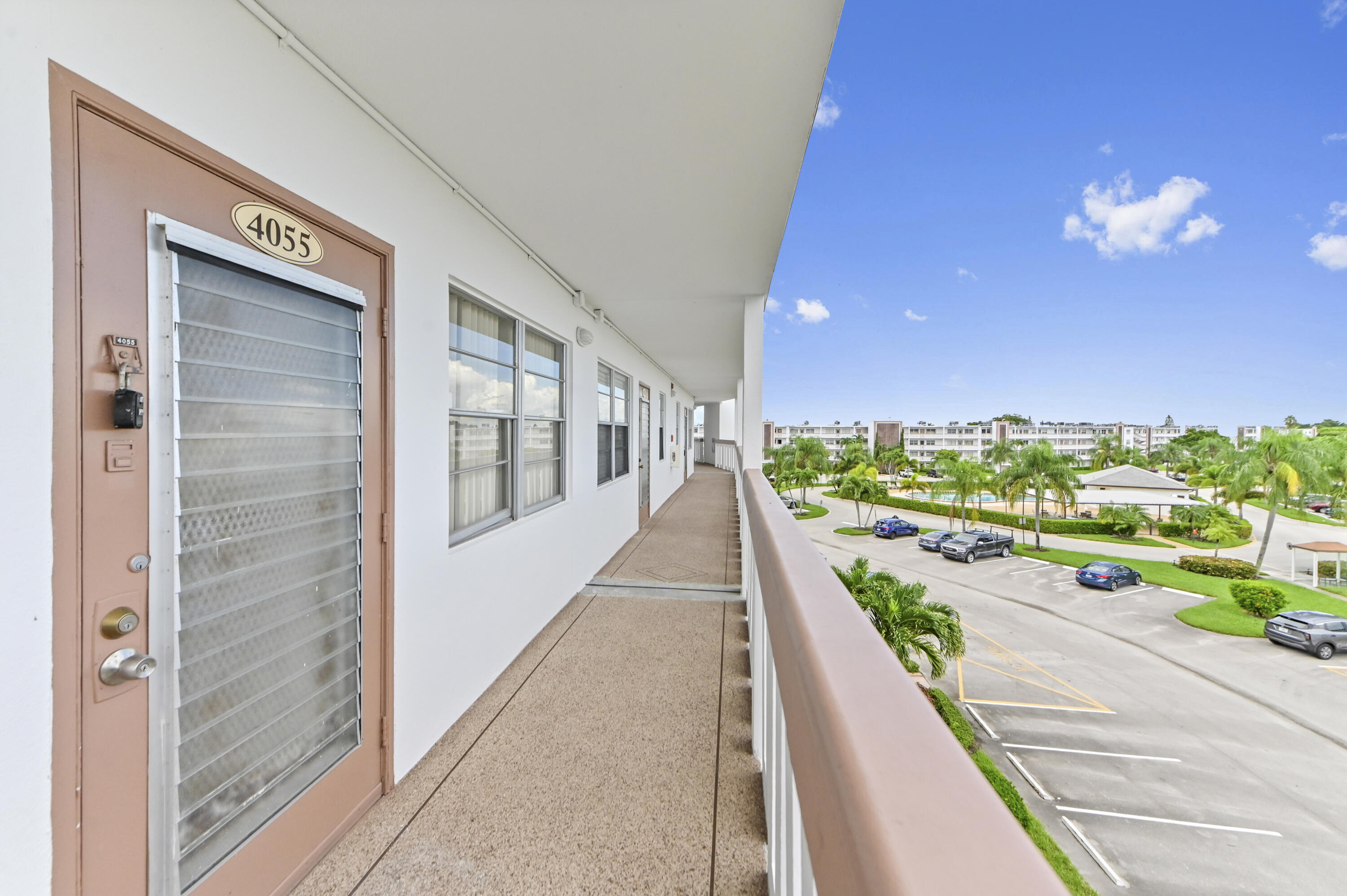 4055 Wolverton C Property Photo 4