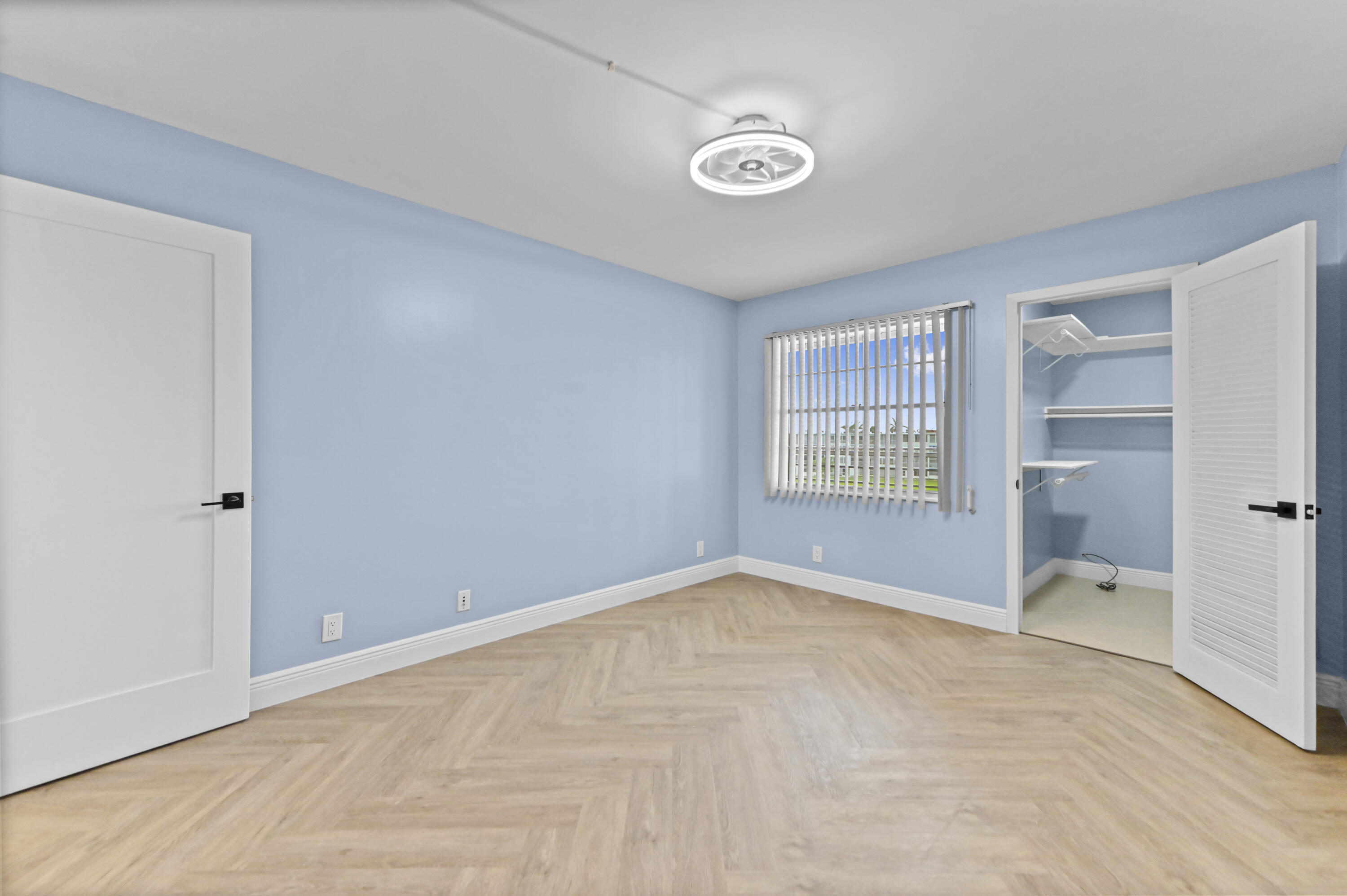 4055 Wolverton C Property Photo 16