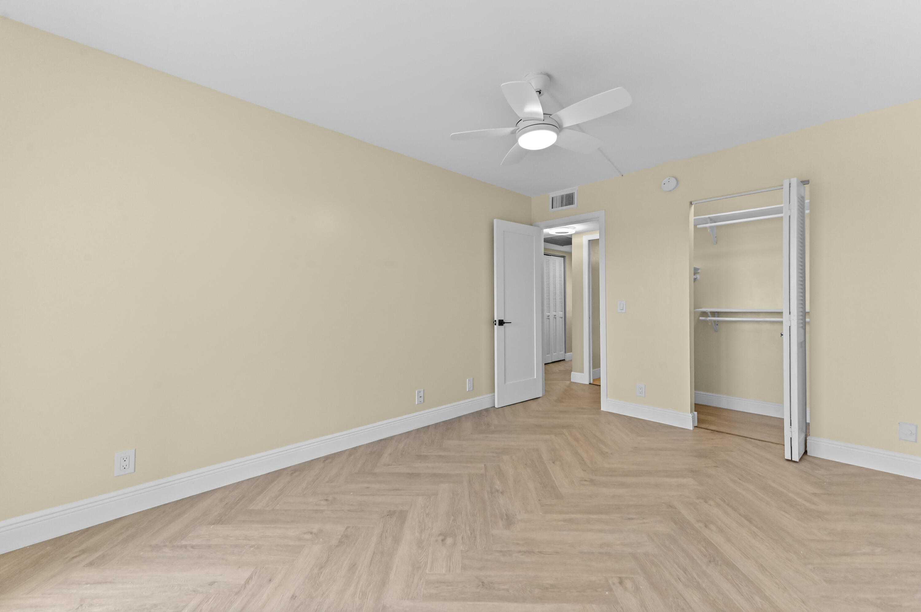 4055 Wolverton C Property Photo 22