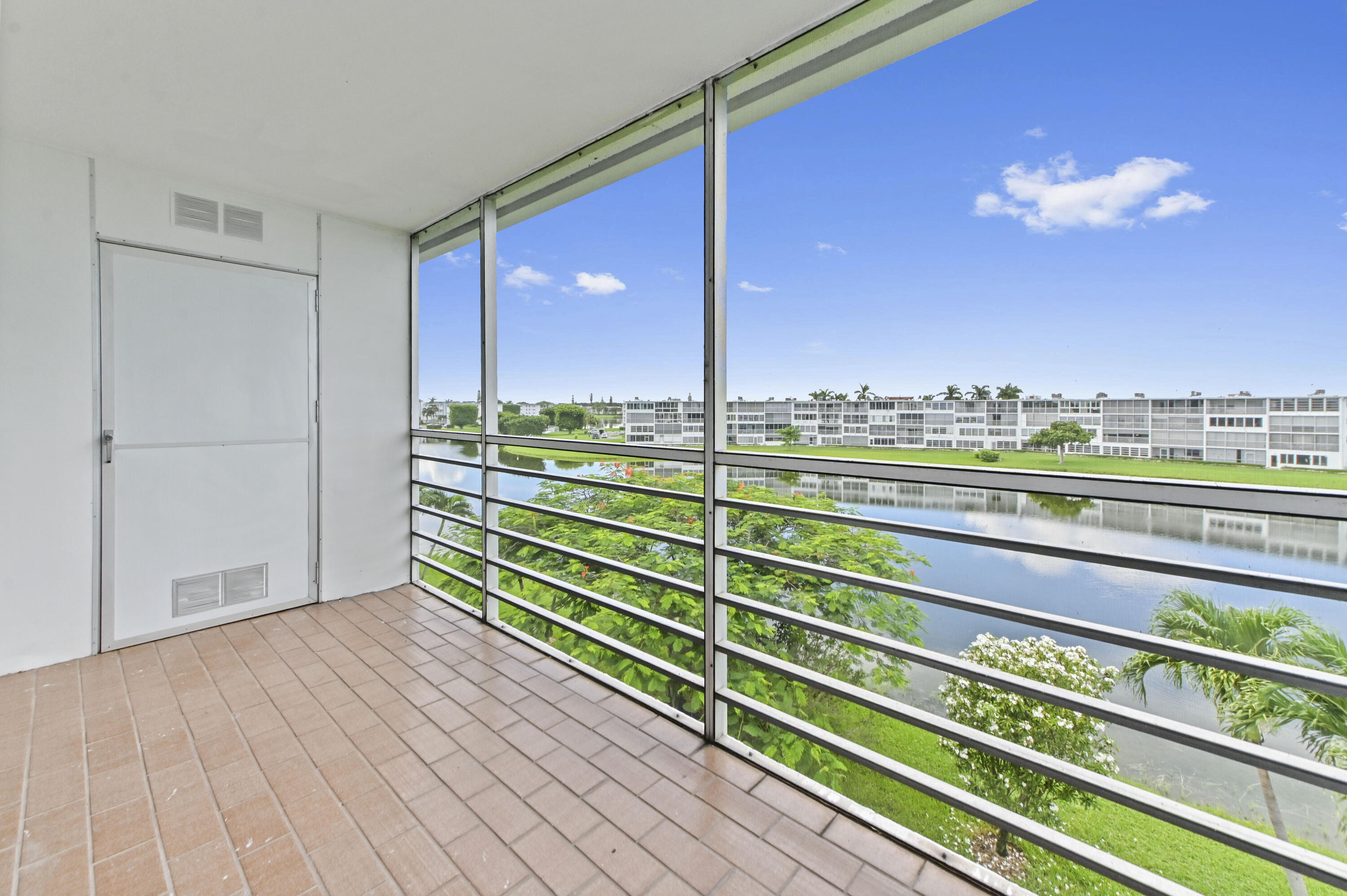 4055 Wolverton C Property Photo 27