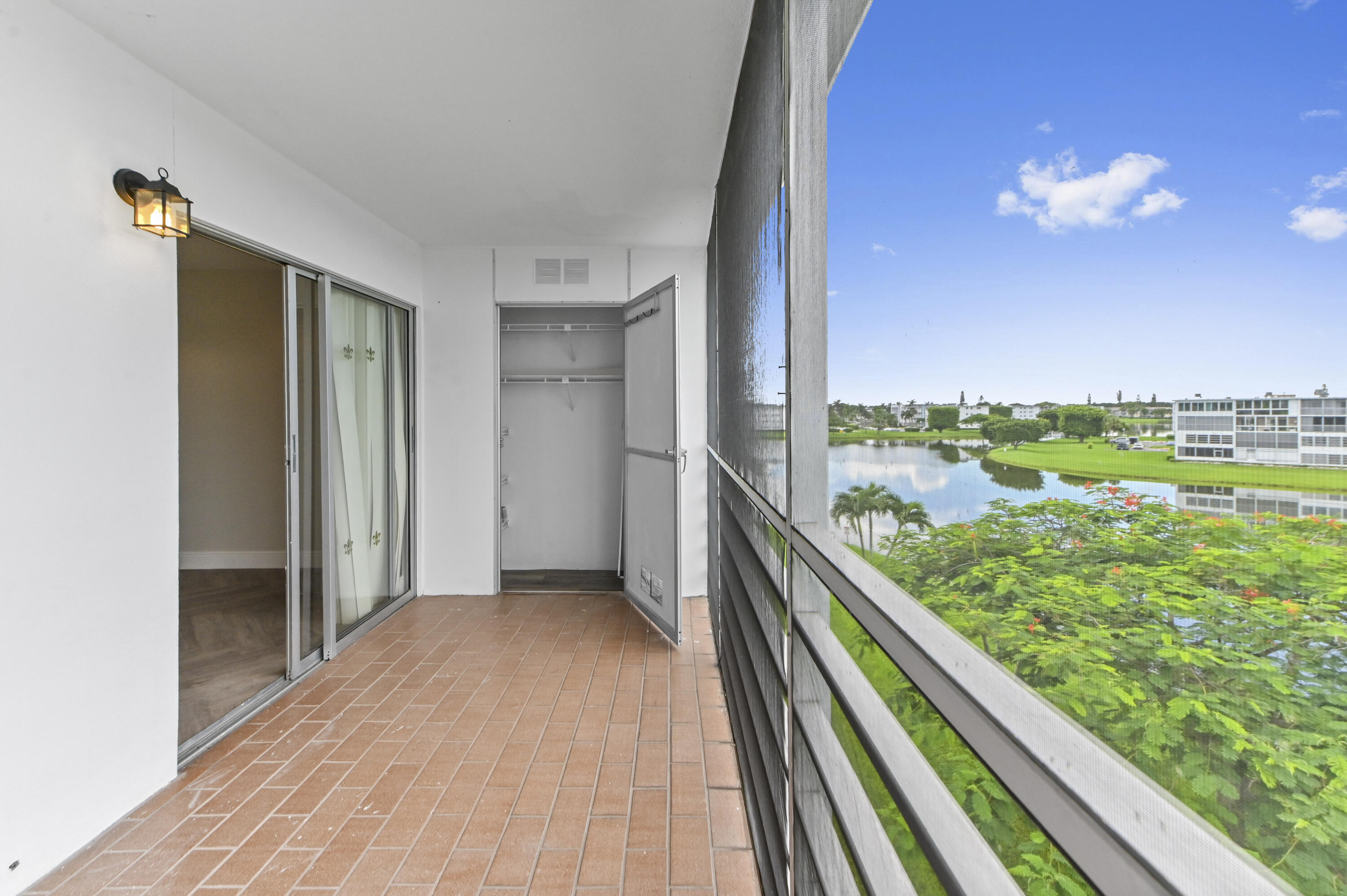 4055 Wolverton C Property Photo 28
