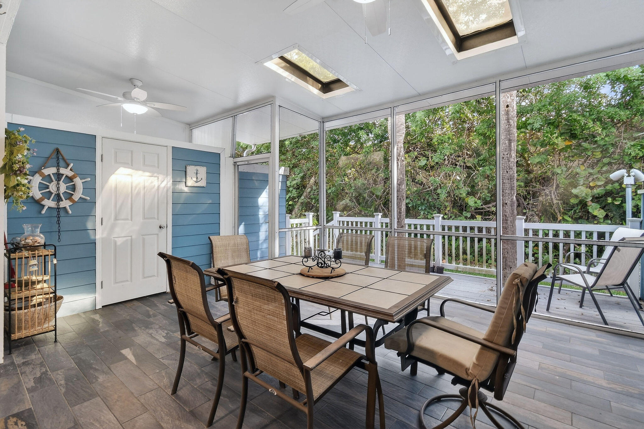 717 Ocean Dunes Circle Property Photo 32
