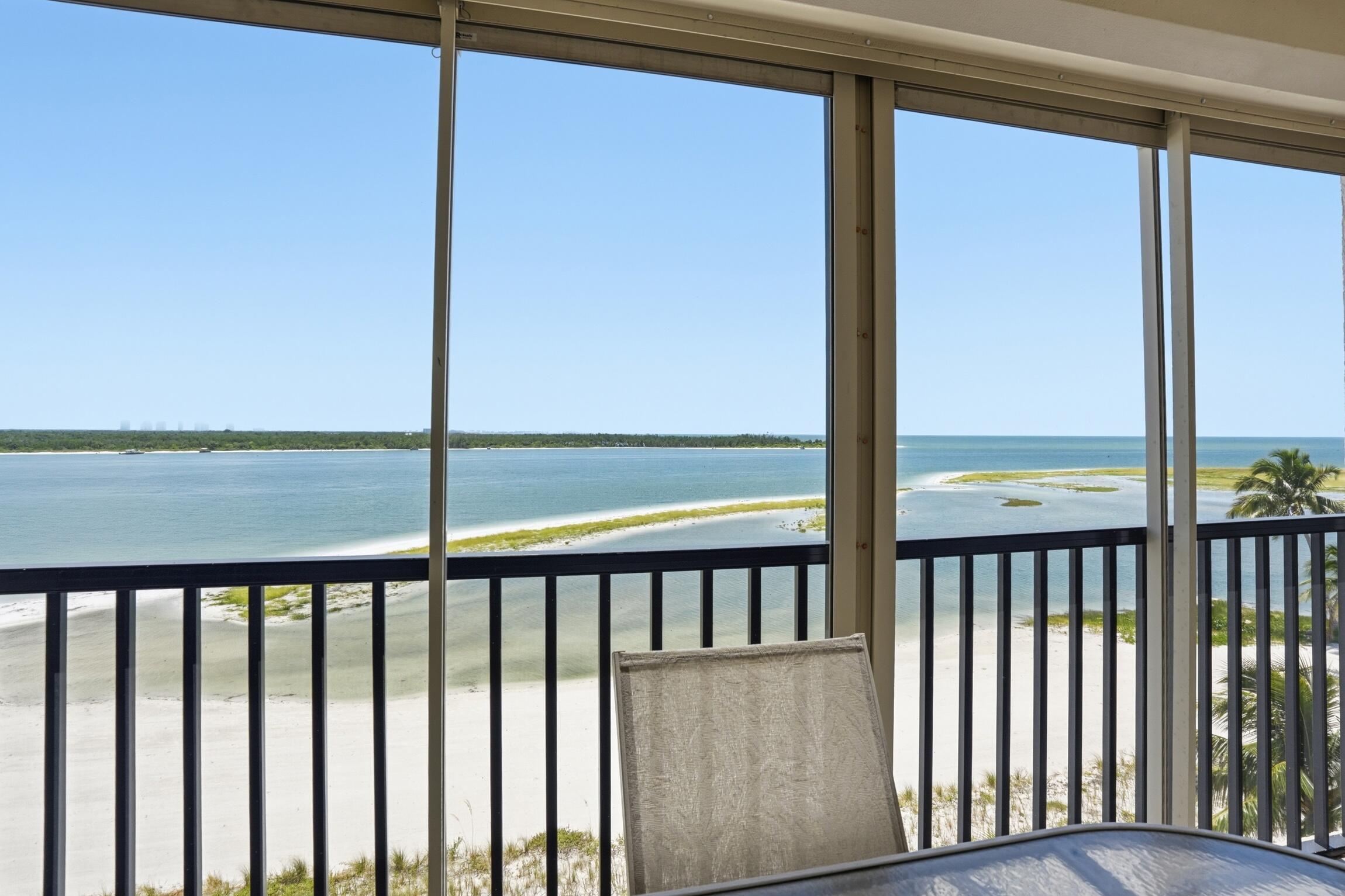 8402 Estero Boulevard Apt 405 Property Photo 12